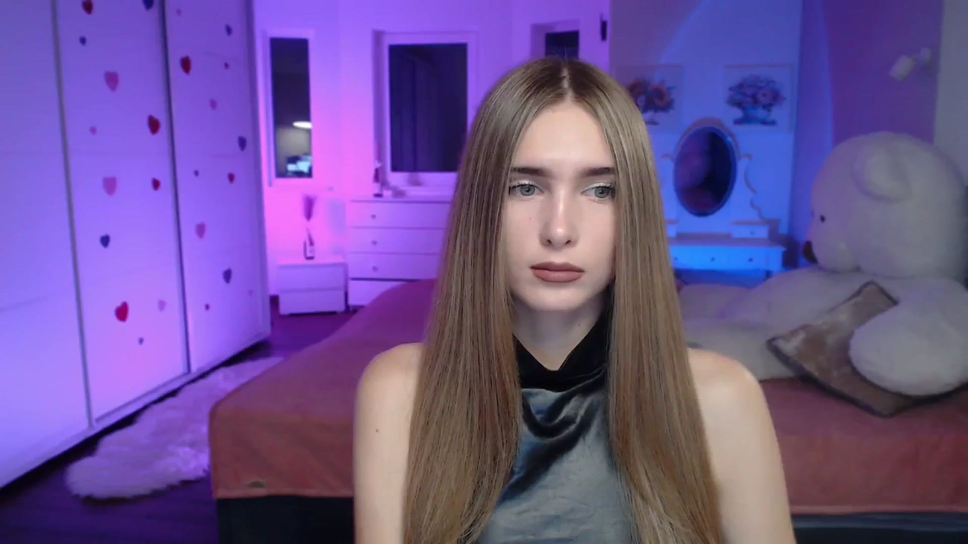 Gallery image thumbnail from Sirela's myfreecams stream on, 10/24/2025, 09:18 image 4 of 20