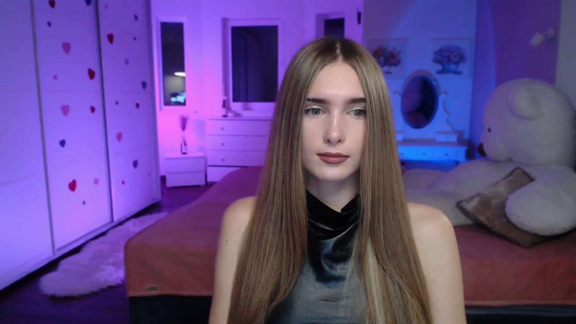 Gallery image thumbnail from Sirela's myfreecams stream on, 10/24/2025, 09:18 image 19 of 20