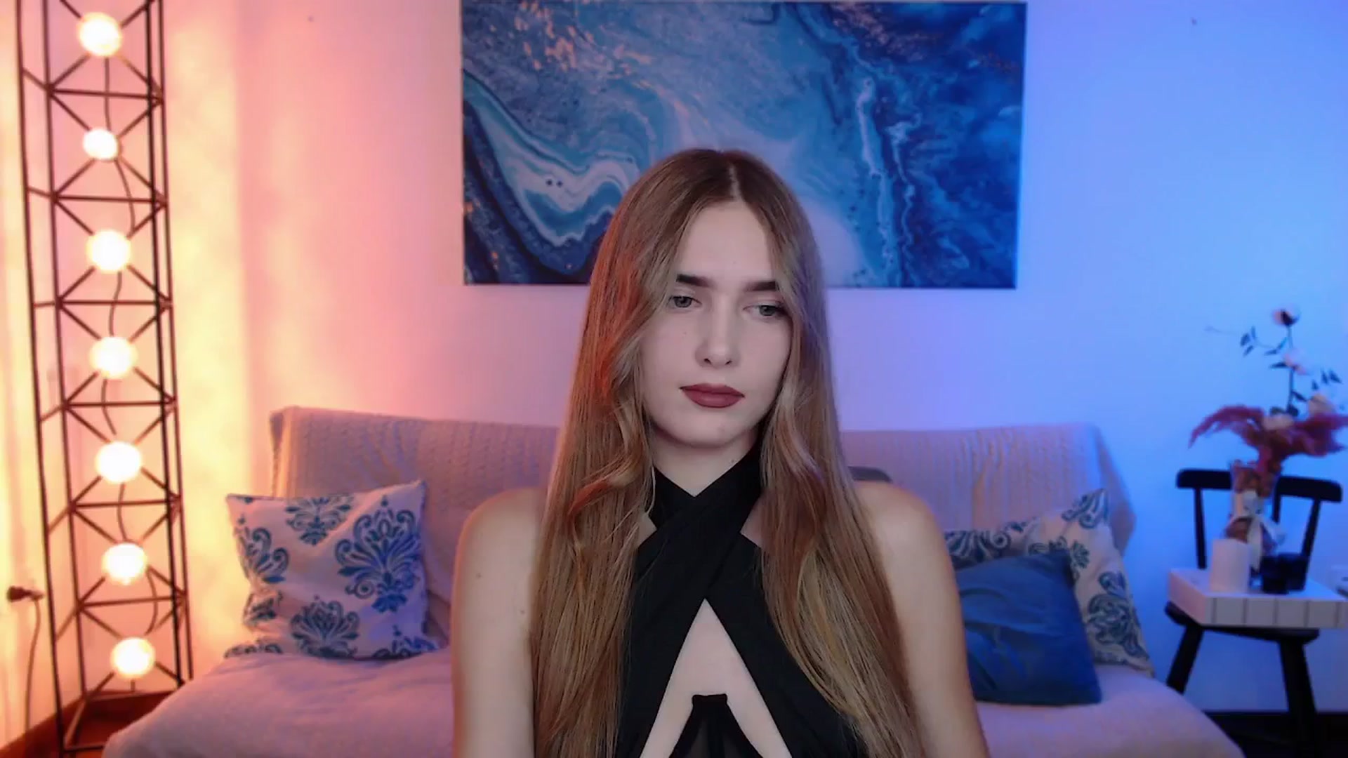 Gallery image thumbnail from Sirela's myfreecams stream on, 10/26/2025, 13:45 image 17 of 20