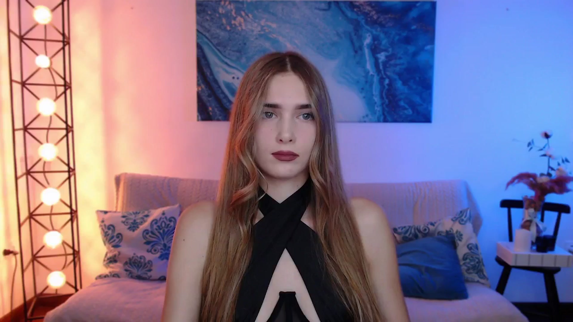 Gallery image thumbnail from Sirela's myfreecams stream on, 10/26/2025, 14:39 image 6 of 20