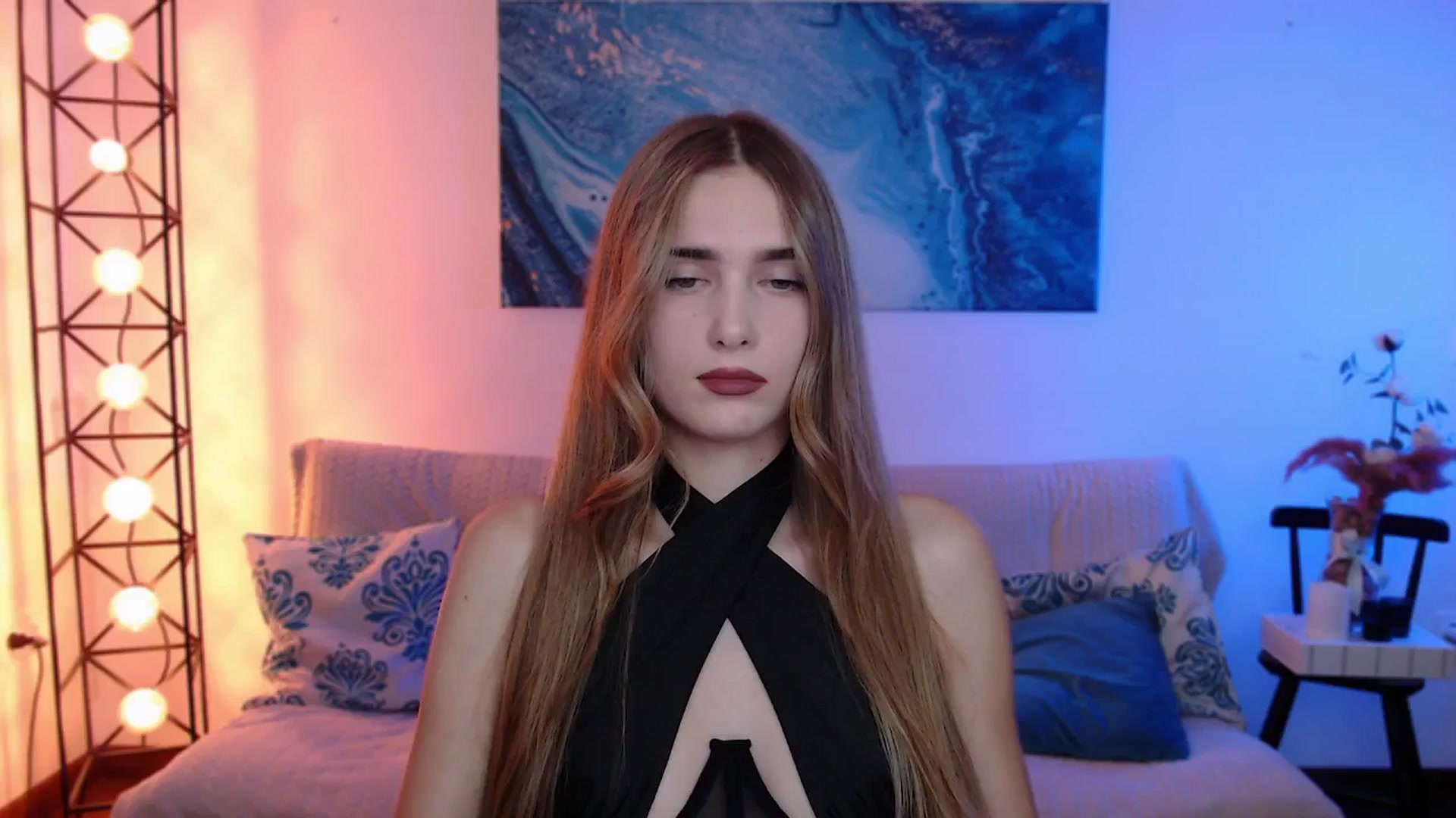 Gallery image thumbnail from Sirela's myfreecams stream on, 10/26/2025, 14:39 image 4 of 20