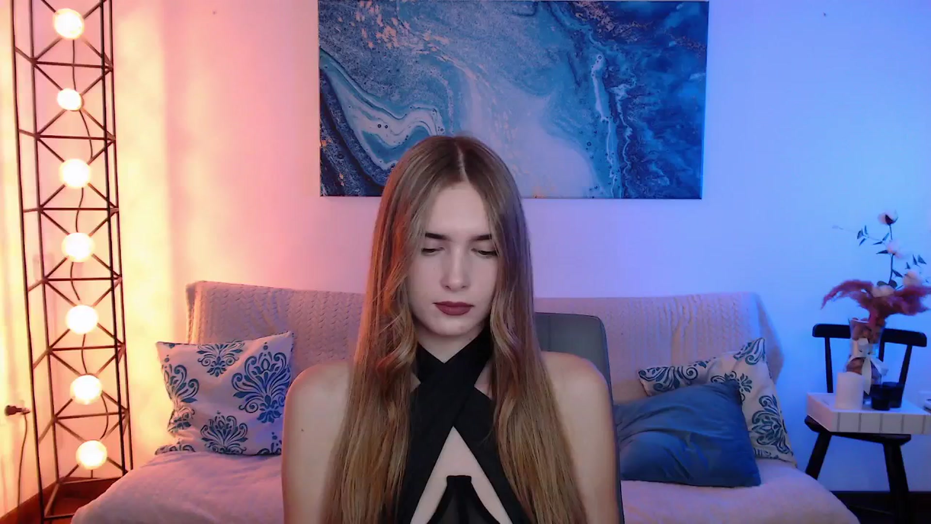 Gallery image thumbnail from Sirela's myfreecams stream on, 10/26/2025, 18:07 image 18 of 20