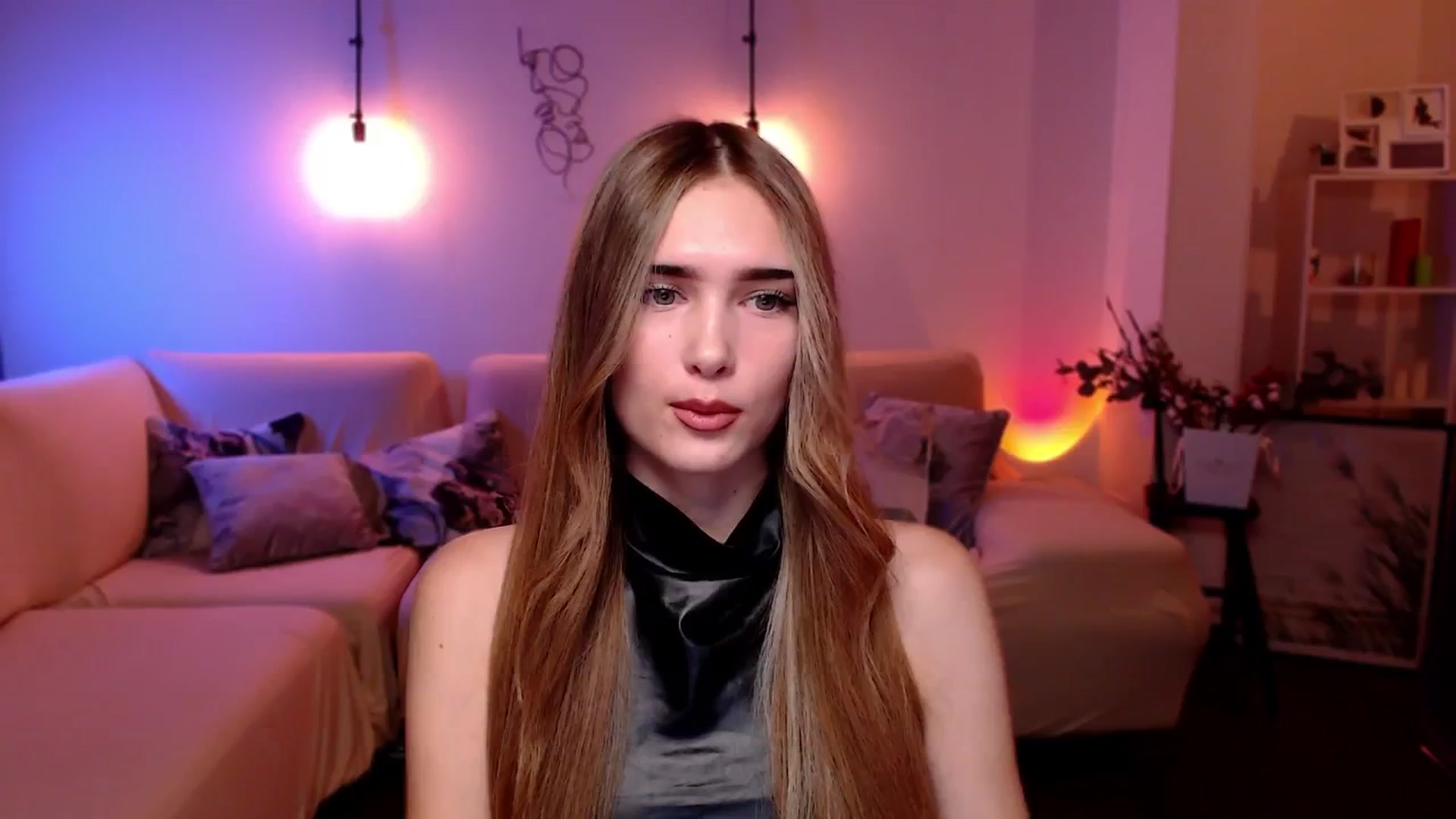 Gallery image thumbnail from Sirela's myfreecams stream on, 10/27/2025, 10:55 image 16 of 20