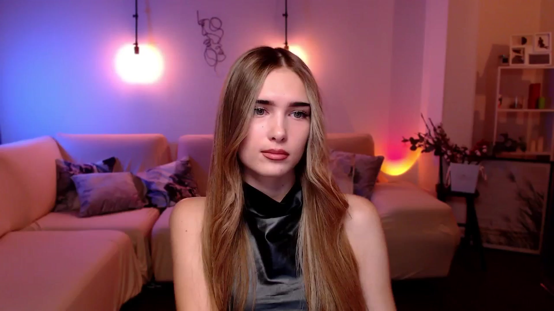 Gallery image thumbnail from Sirela's myfreecams stream on, 10/27/2025, 10:55 image 13 of 20