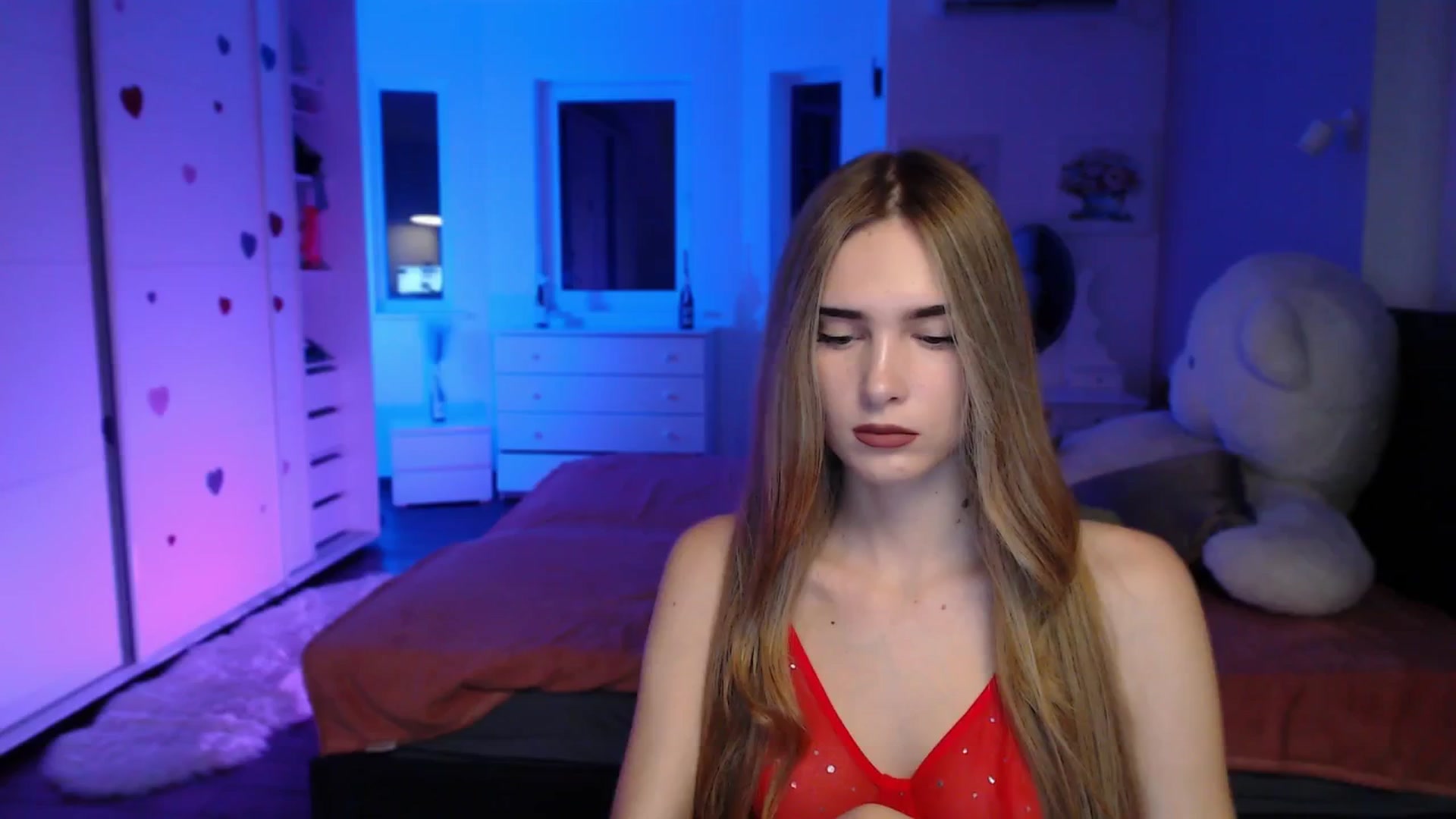 Gallery image thumbnail from Sirela's myfreecams stream on, 10/28/2025, 14:37 image 1 of 20