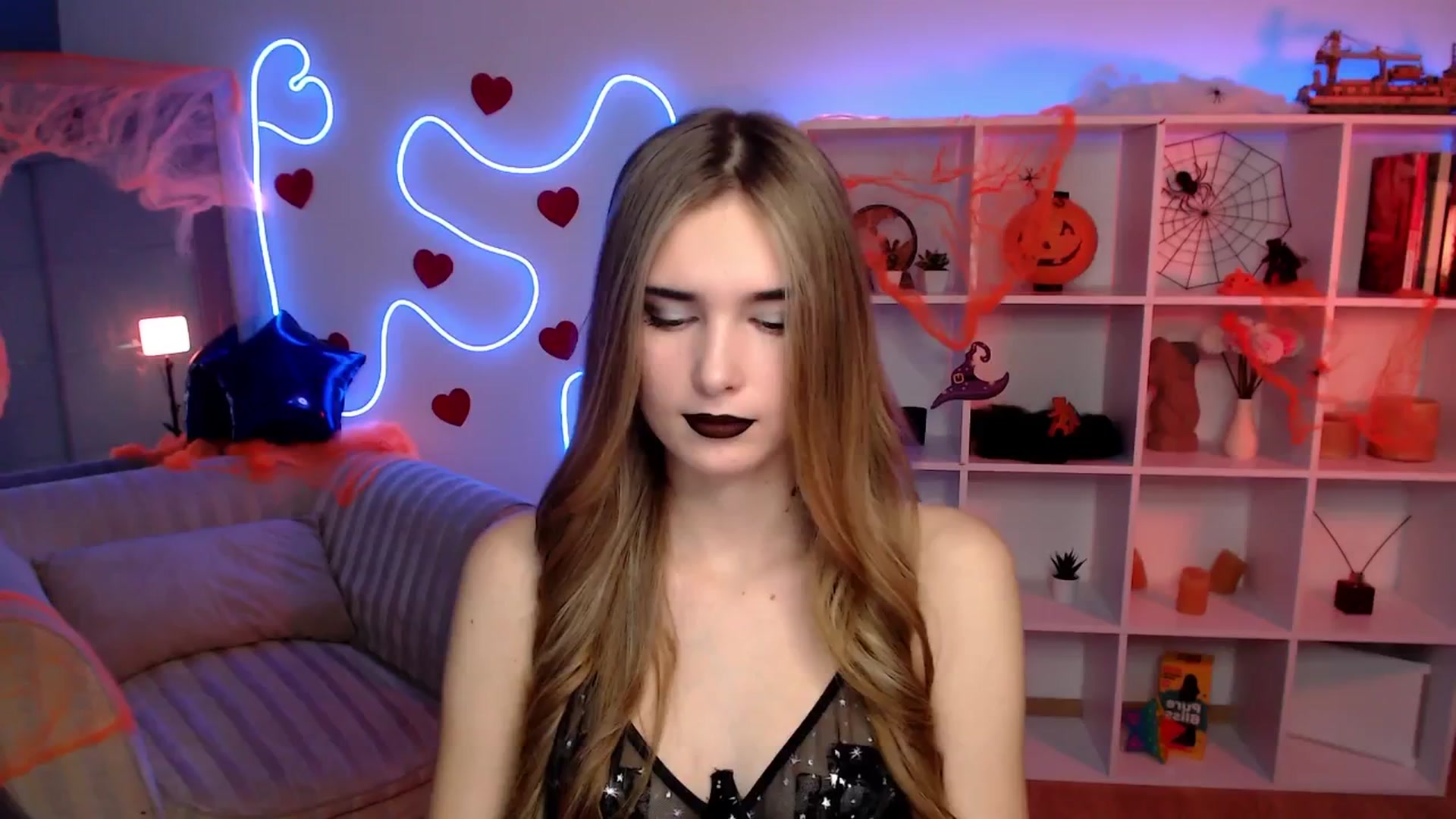 Gallery image thumbnail from Sirela's myfreecams stream on, 10/31/2025, 10:27 image 9 of 20