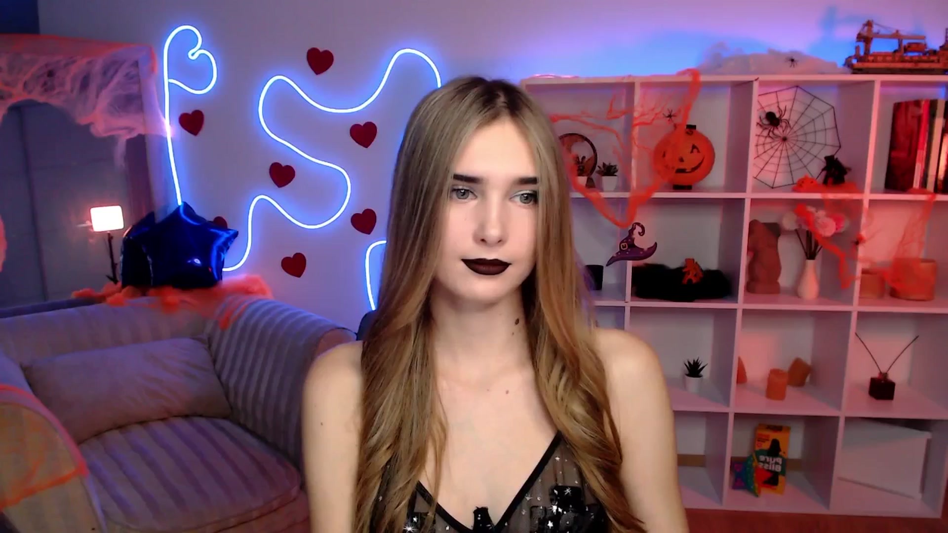 Gallery image thumbnail from Sirela's myfreecams stream on, 10/31/2025, 10:27 image 11 of 20