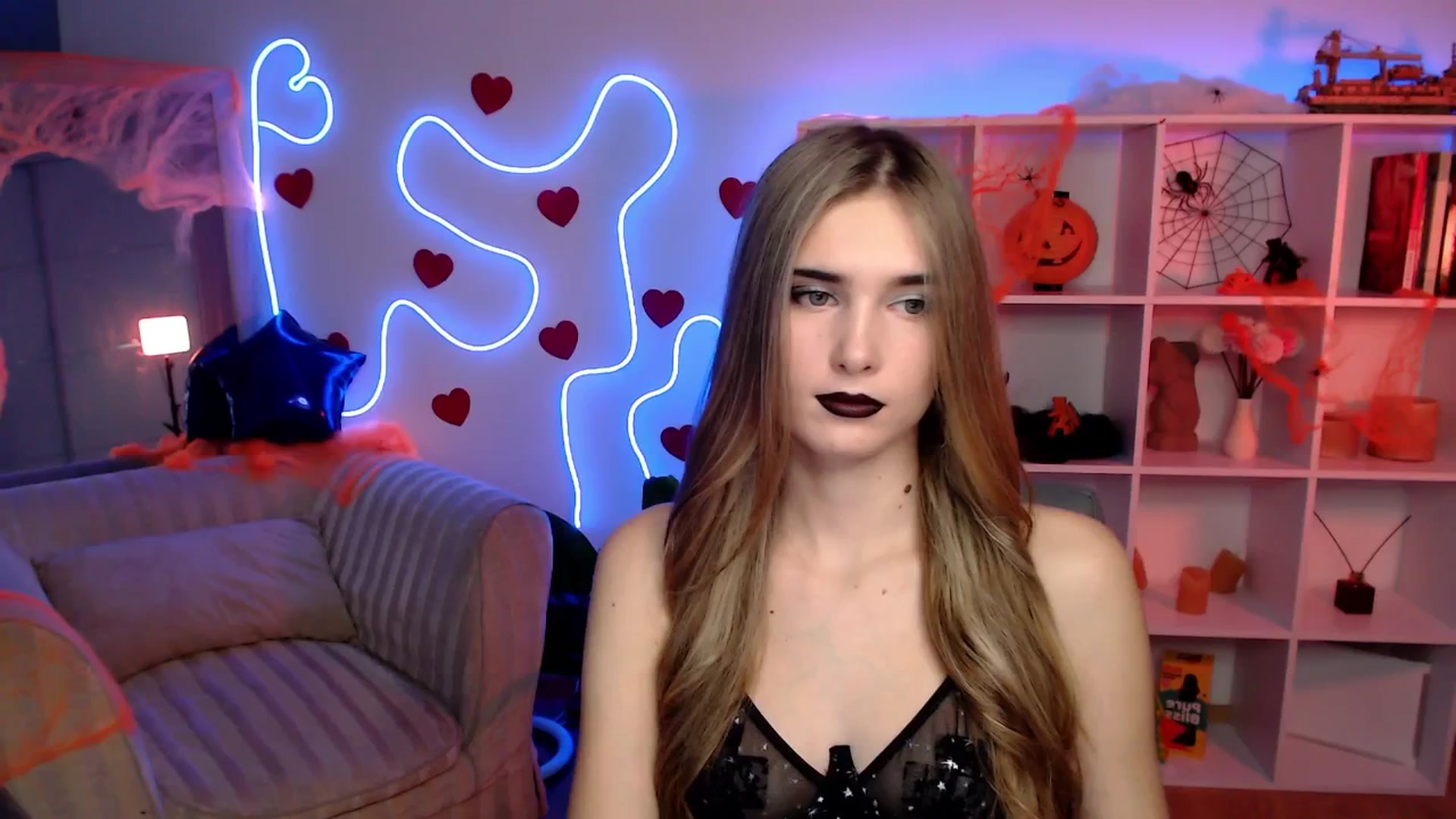 Gallery image thumbnail from Sirela's myfreecams stream on, 10/31/2025, 10:51 image 9 of 20