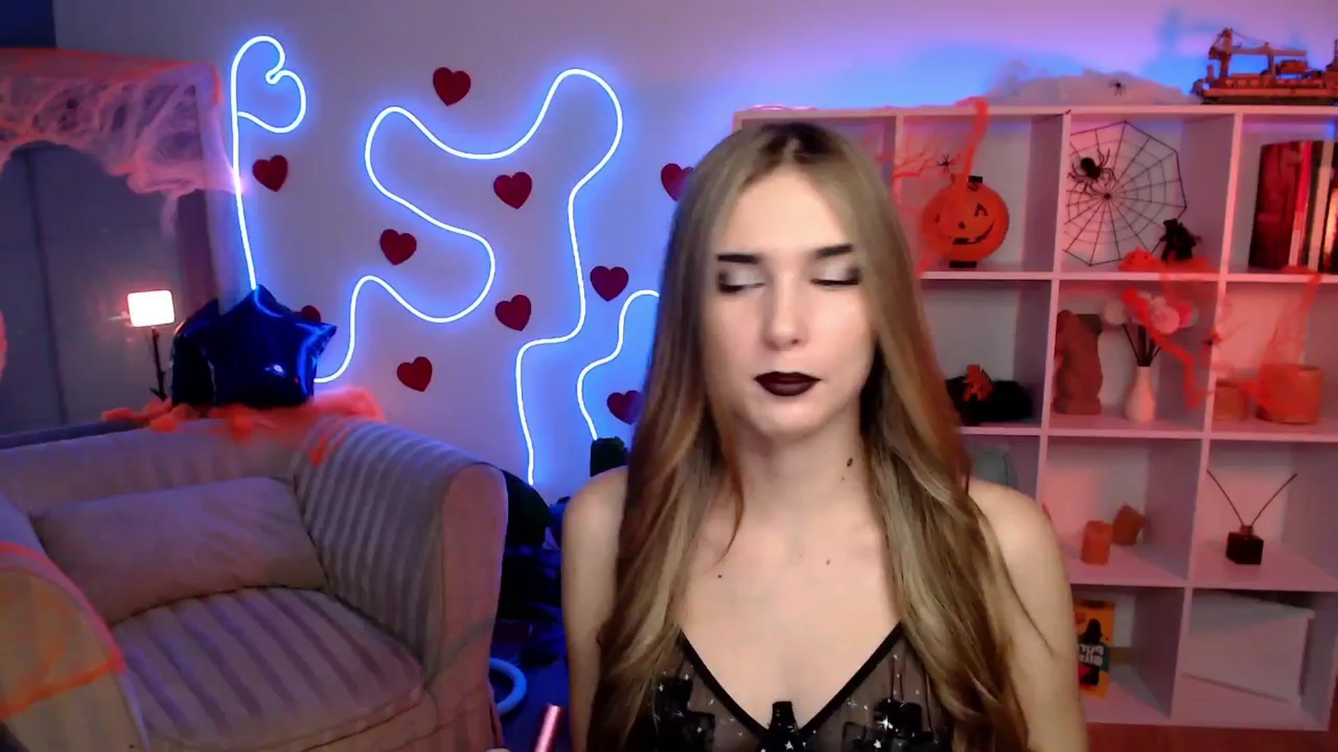 Gallery image thumbnail from Sirela's myfreecams stream on, 10/31/2025, 10:51 image 10 of 20