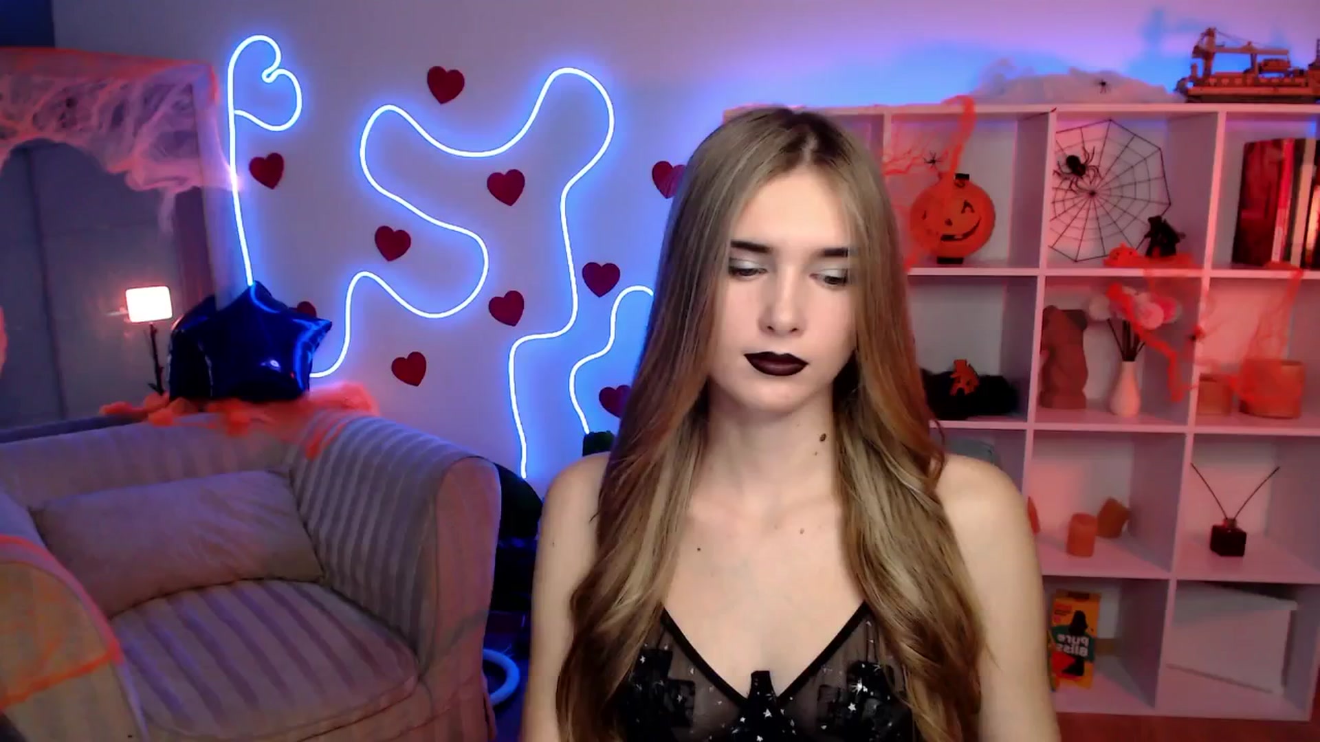 Gallery image thumbnail from Sirela's myfreecams stream on, 10/31/2025, 10:51 image 7 of 20