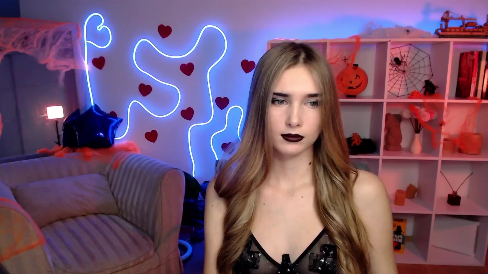 Gallery image thumbnail from Sirela's myfreecams stream on, 10/31/2025, 10:51 image 11 of 20
