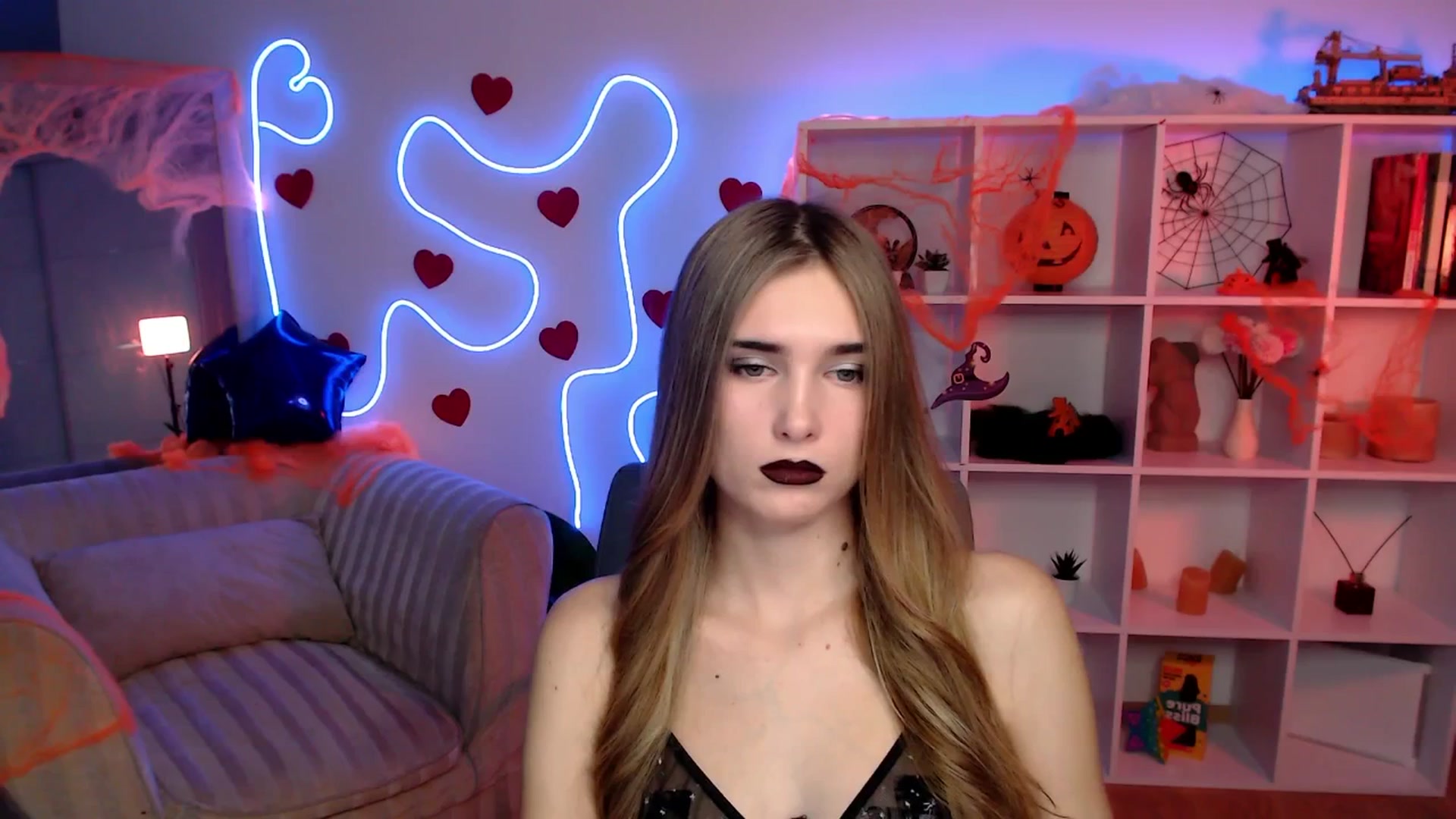 Gallery image thumbnail from Sirela's myfreecams stream on, 10/31/2025, 11:40 image 20 of 20