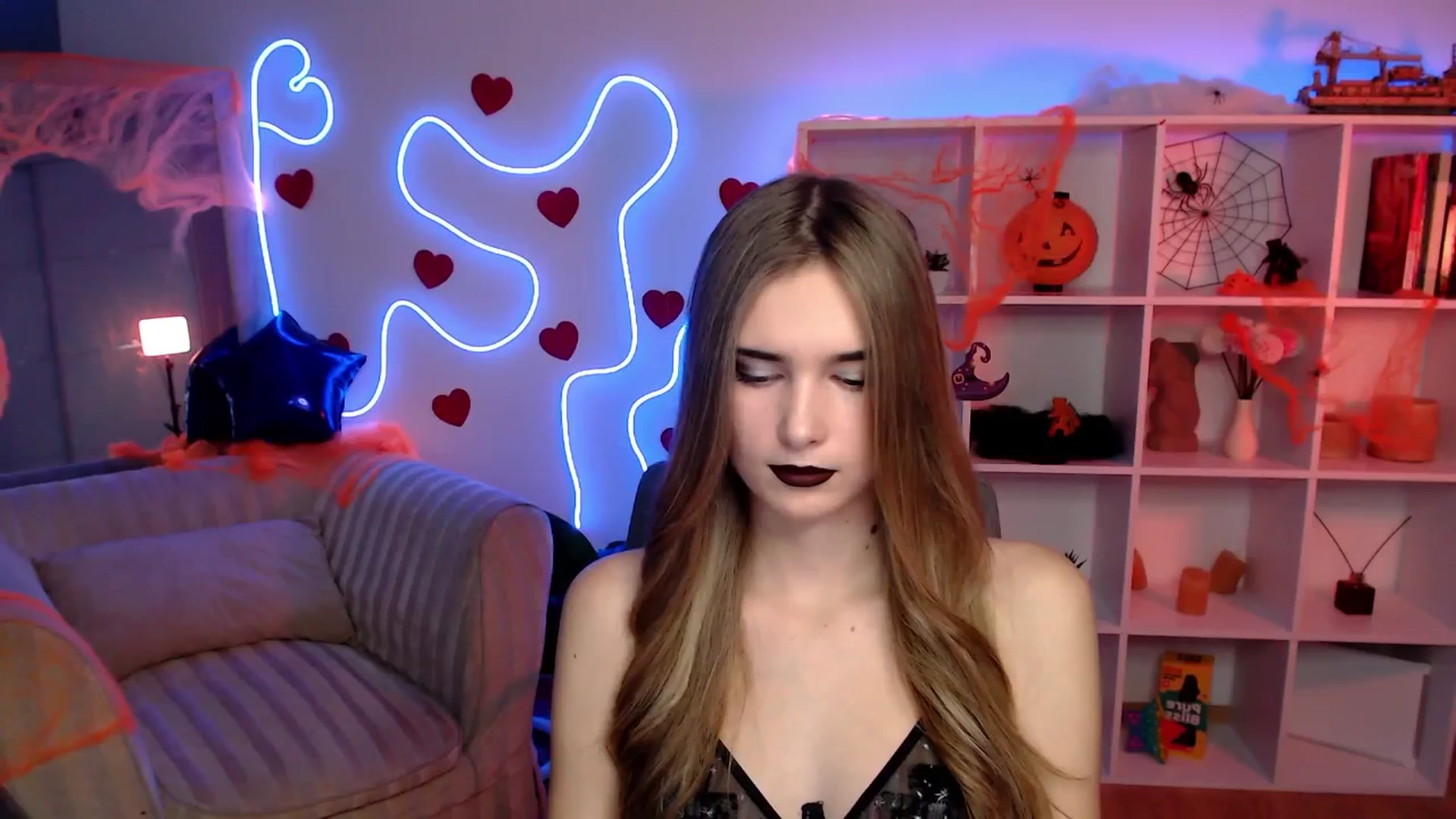 Gallery image thumbnail from Sirela's myfreecams stream on, 10/31/2025, 11:40 image 14 of 20