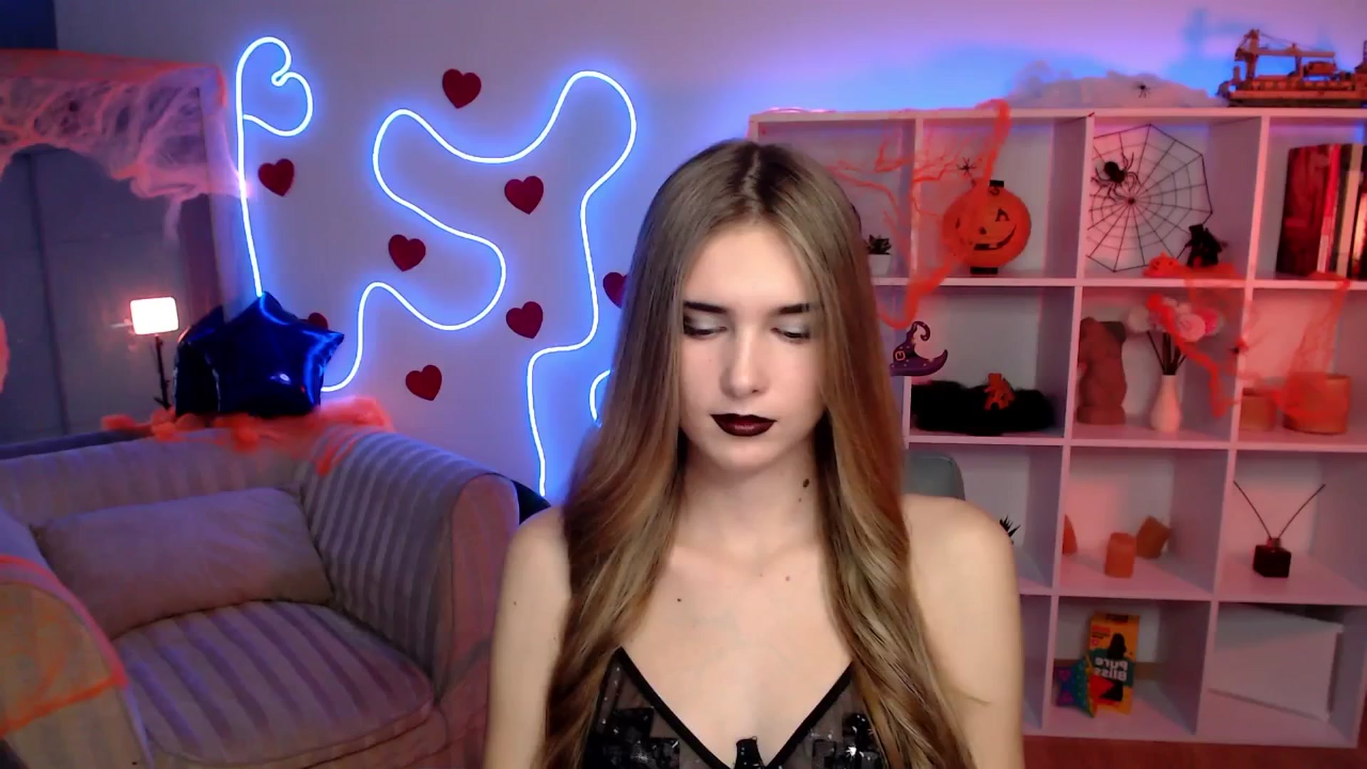 Gallery image thumbnail from Sirela's myfreecams stream on, 10/31/2025, 12:26 image 6 of 20