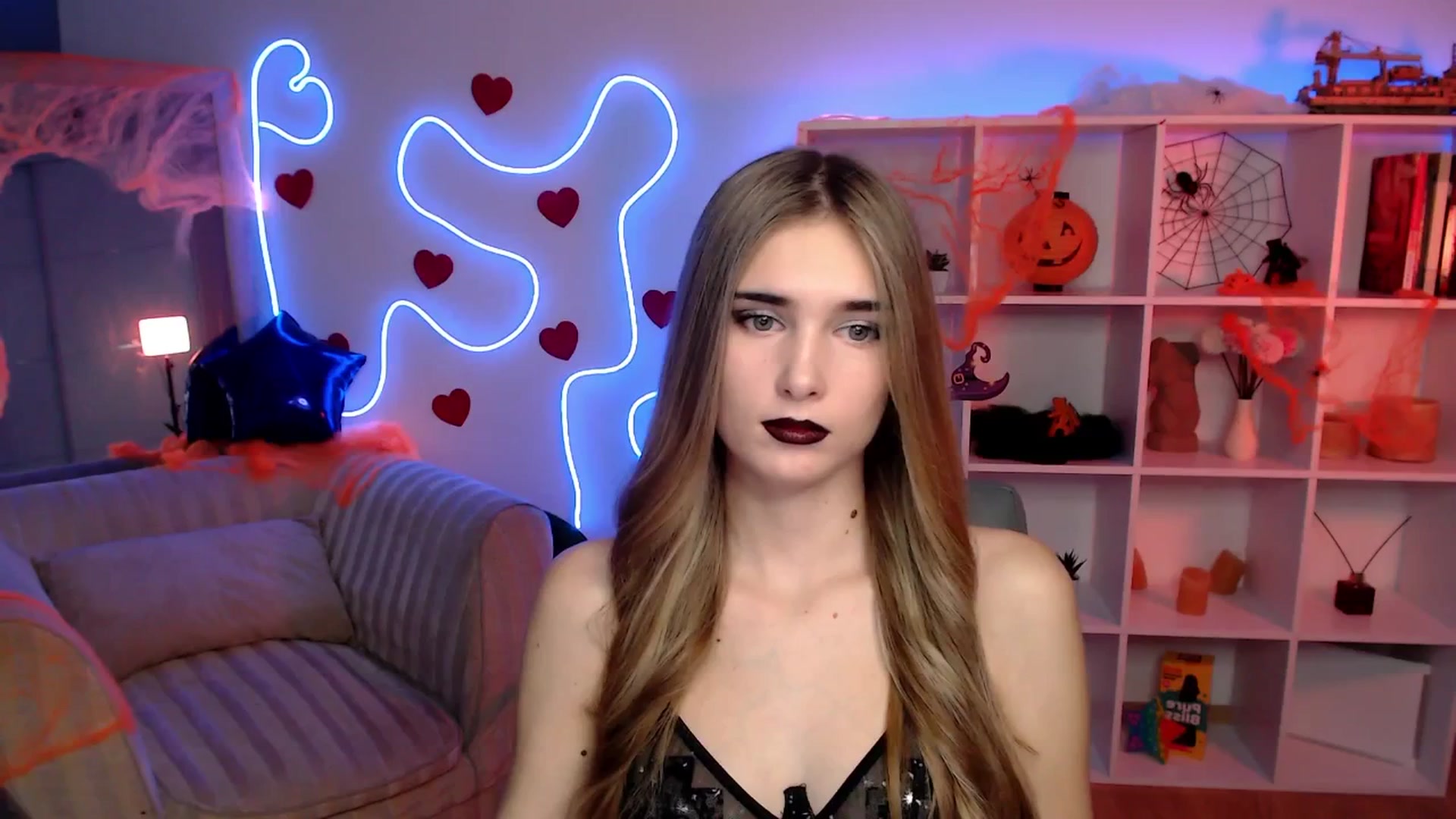 Gallery image thumbnail from Sirela's myfreecams stream on, 10/31/2025, 12:26 image 4 of 20