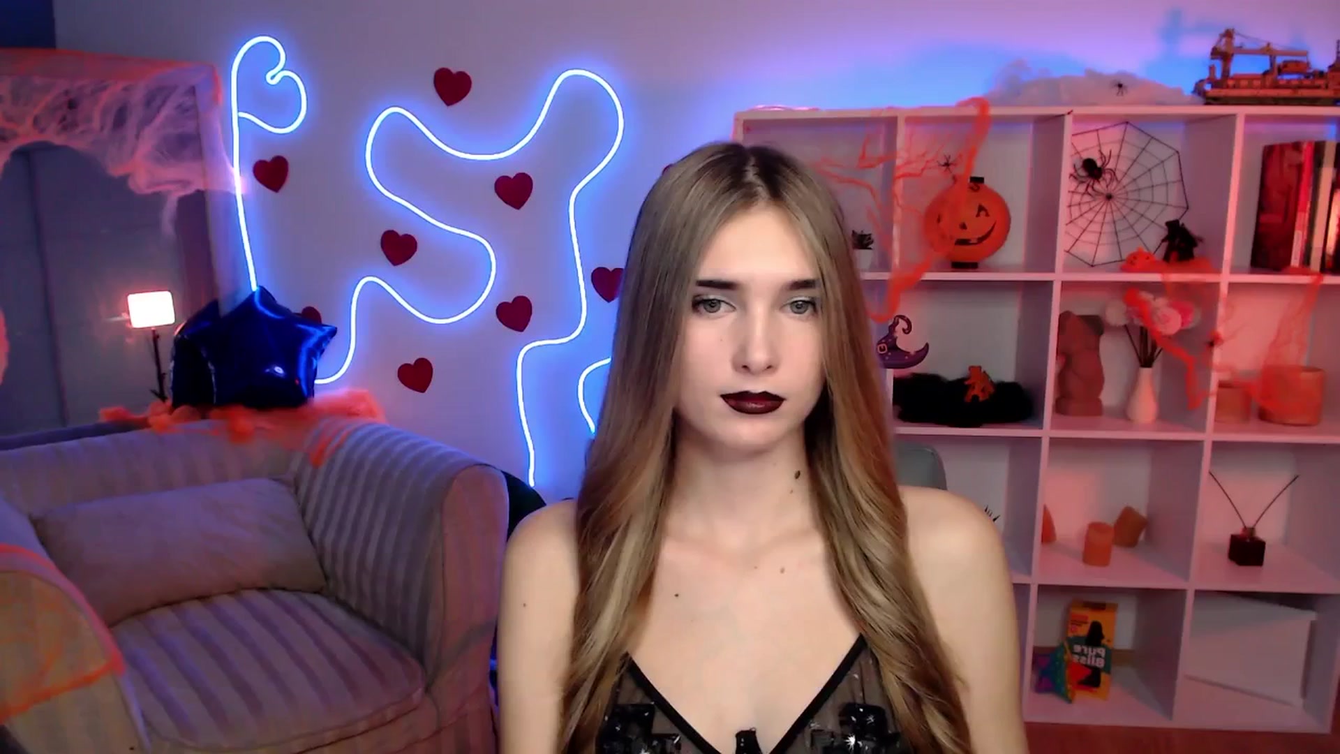 Gallery image thumbnail from Sirela's myfreecams stream on, 10/31/2025, 12:26 image 18 of 20