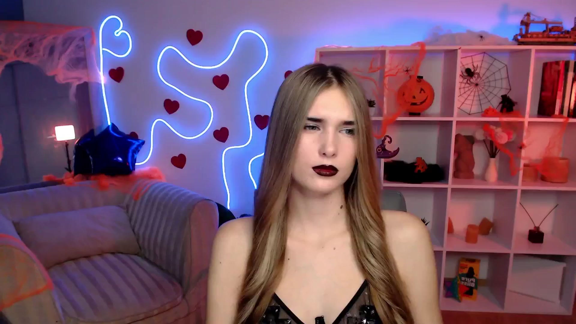 Gallery image thumbnail from Sirela's myfreecams stream on, 10/31/2025, 12:26 image 20 of 20