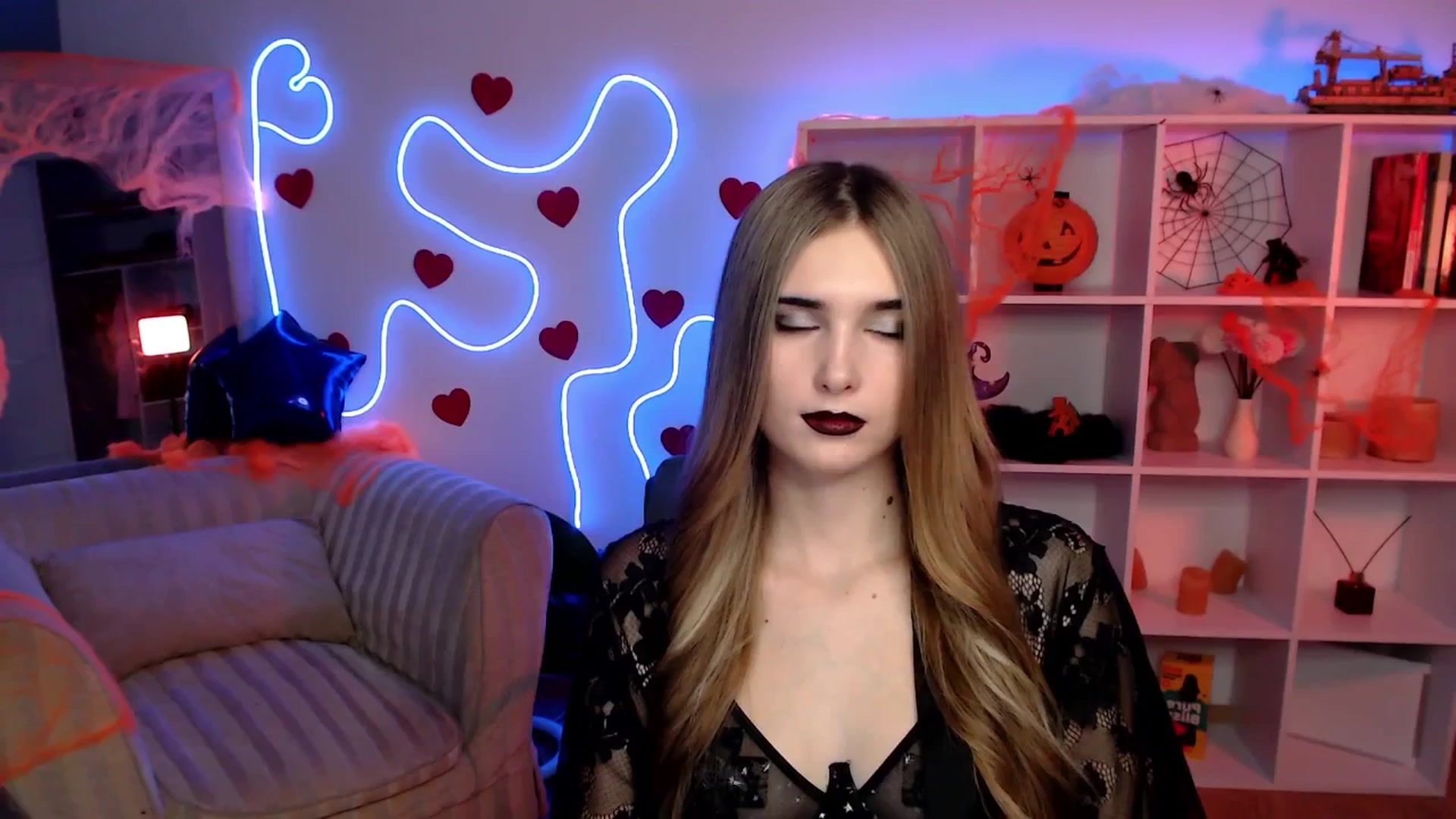 Gallery image thumbnail from Sirela's myfreecams stream on, 10/31/2025, 13:58 image 13 of 20