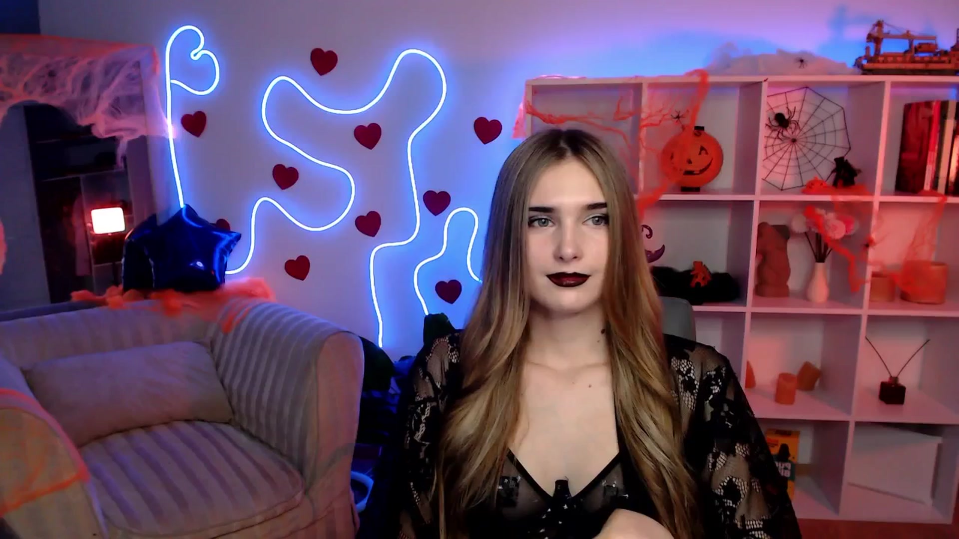 Gallery image thumbnail from Sirela's myfreecams stream on, 10/31/2025, 14:24 image 12 of 20