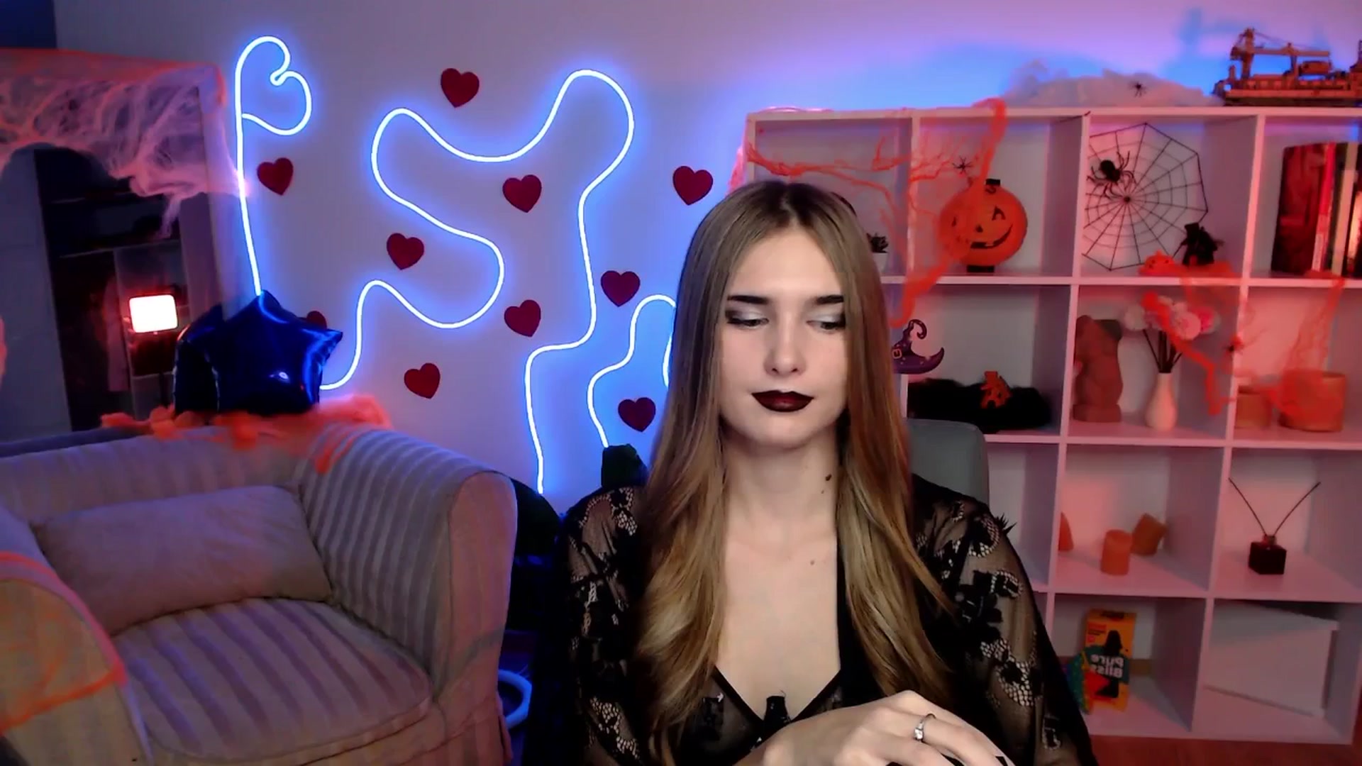 Gallery image thumbnail from Sirela's myfreecams stream on, 10/31/2025, 14:24 image 15 of 20