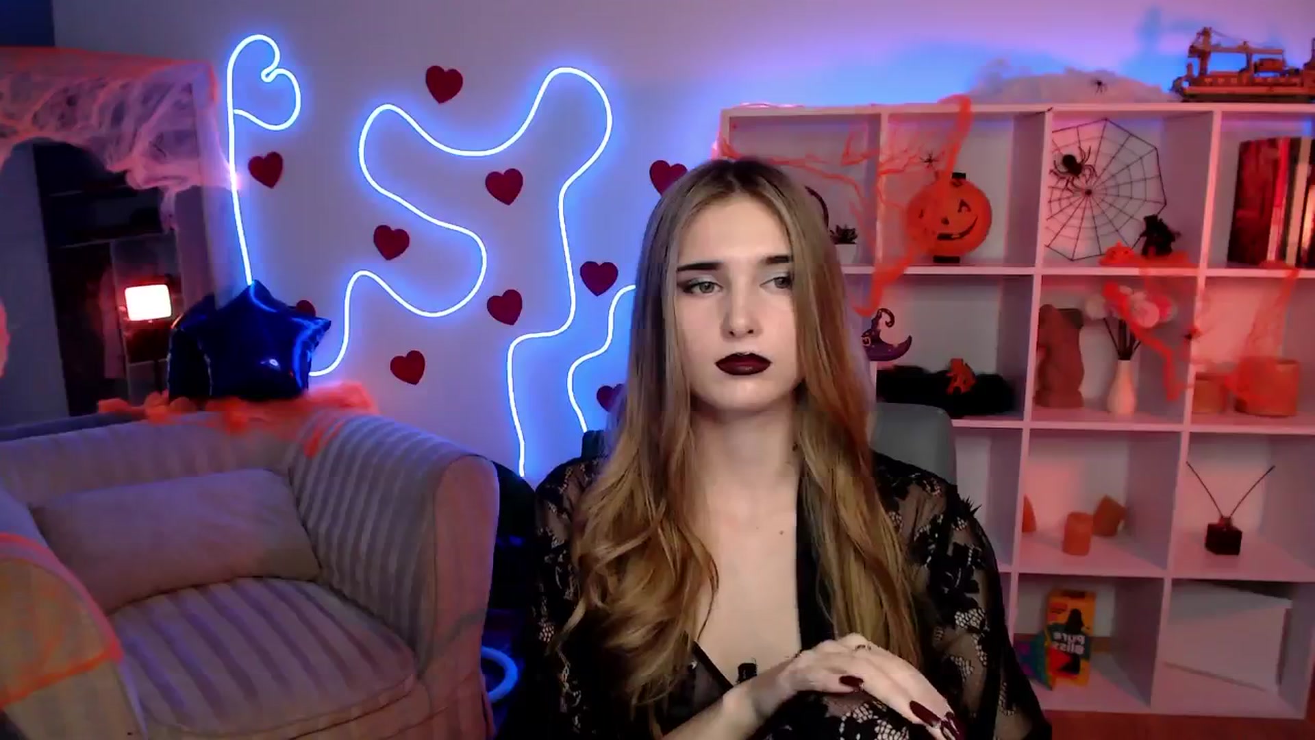 Gallery image thumbnail from Sirela's myfreecams stream on, 10/31/2025, 14:24 image 17 of 20