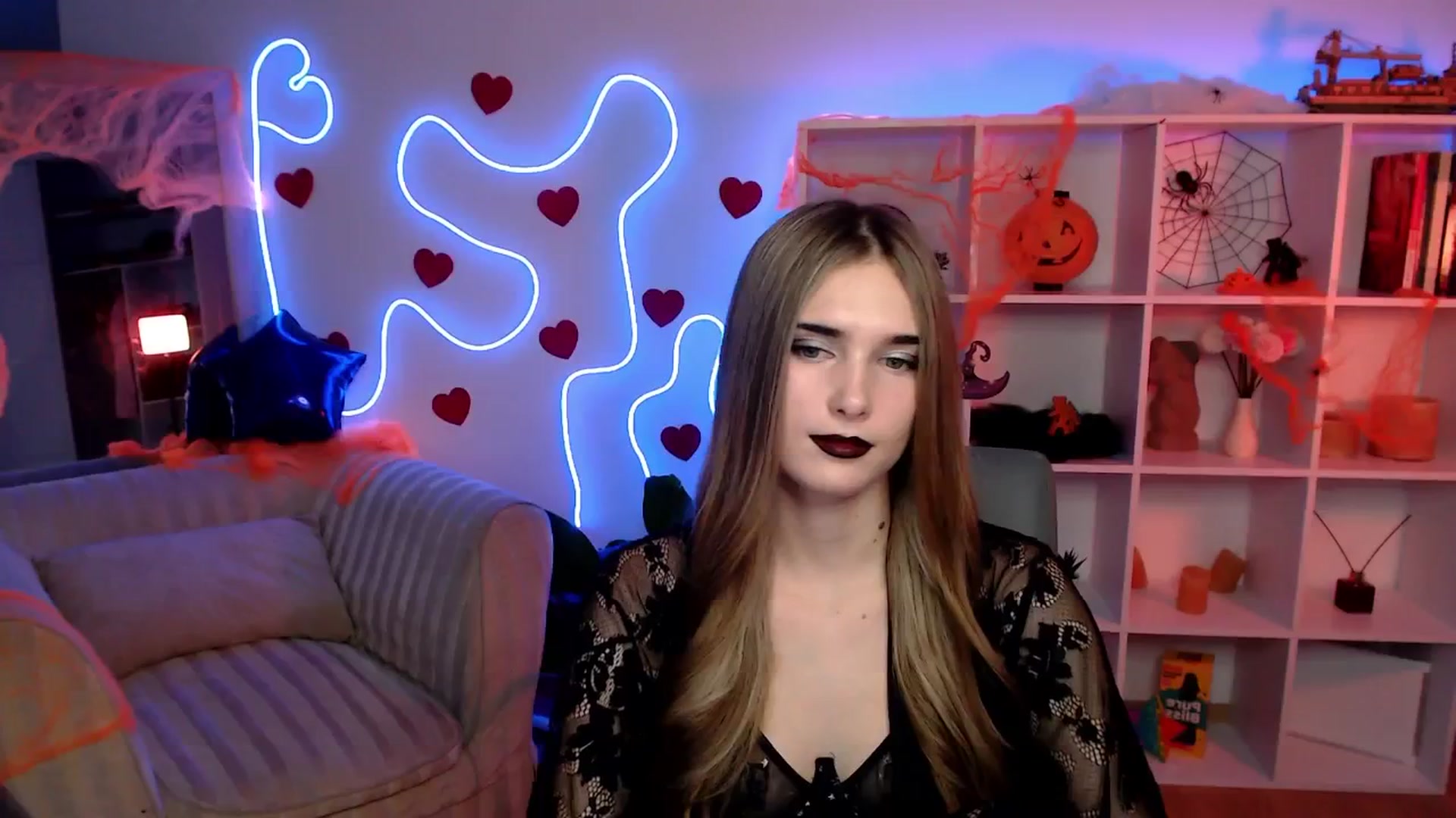 Gallery image thumbnail from Sirela's myfreecams stream on, 10/31/2025, 14:24 image 16 of 20