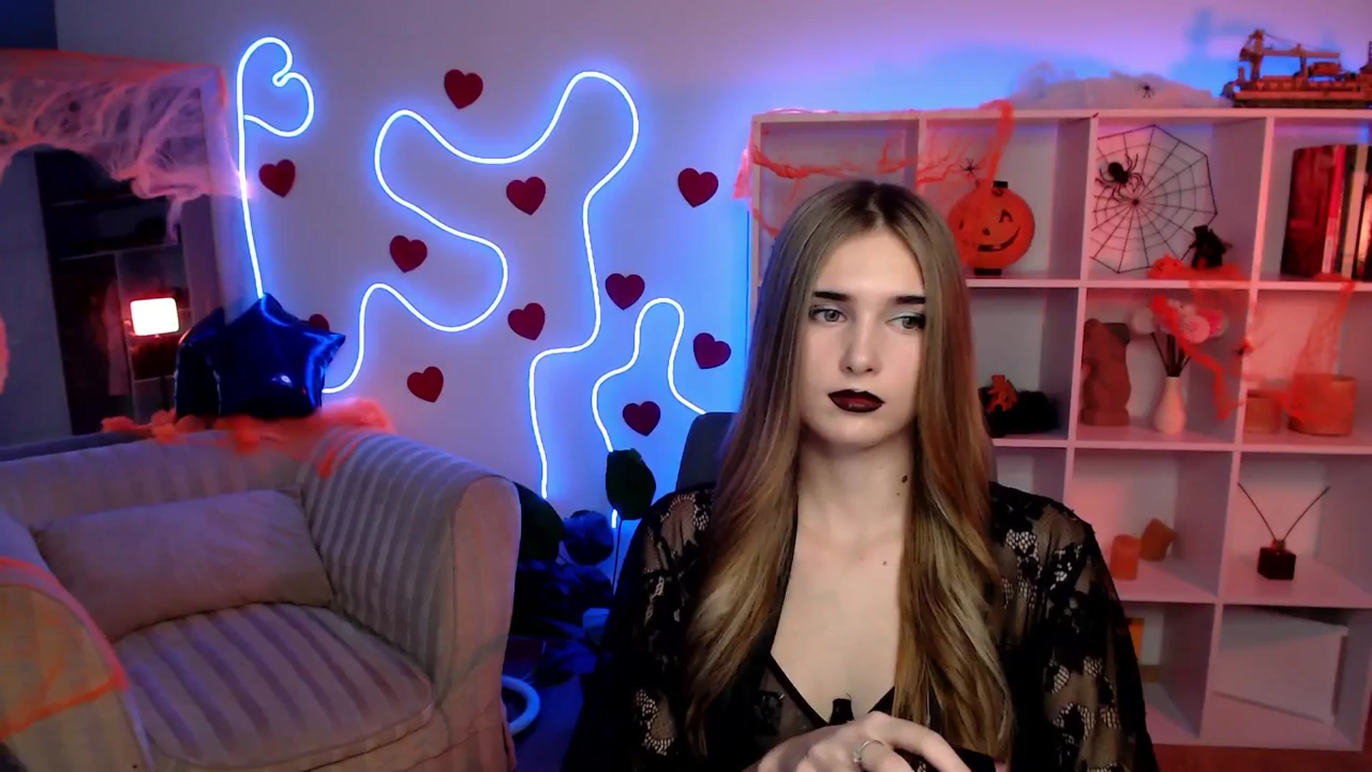 Gallery image thumbnail from Sirela's myfreecams stream on, 10/31/2025, 14:24 image 4 of 20