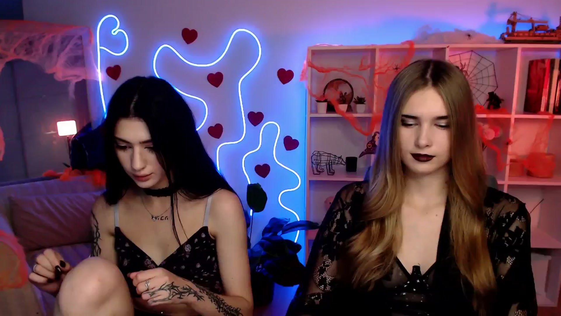 Gallery image thumbnail from Sirela's myfreecams stream on, 10/31/2025, 16:54 image 20 of 20