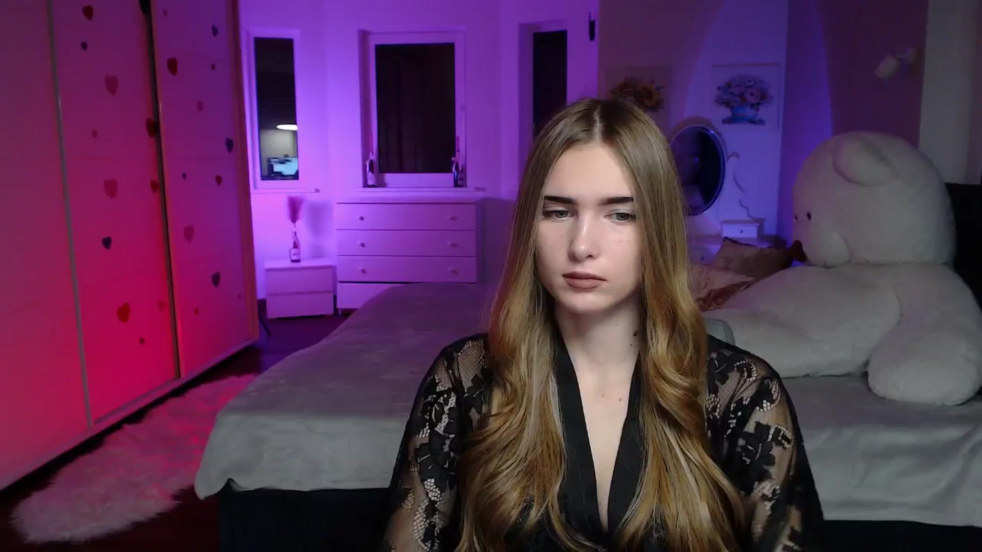Gallery image thumbnail from Sirela's myfreecams stream on, 11/01/2025, 11:05 image 5 of 20