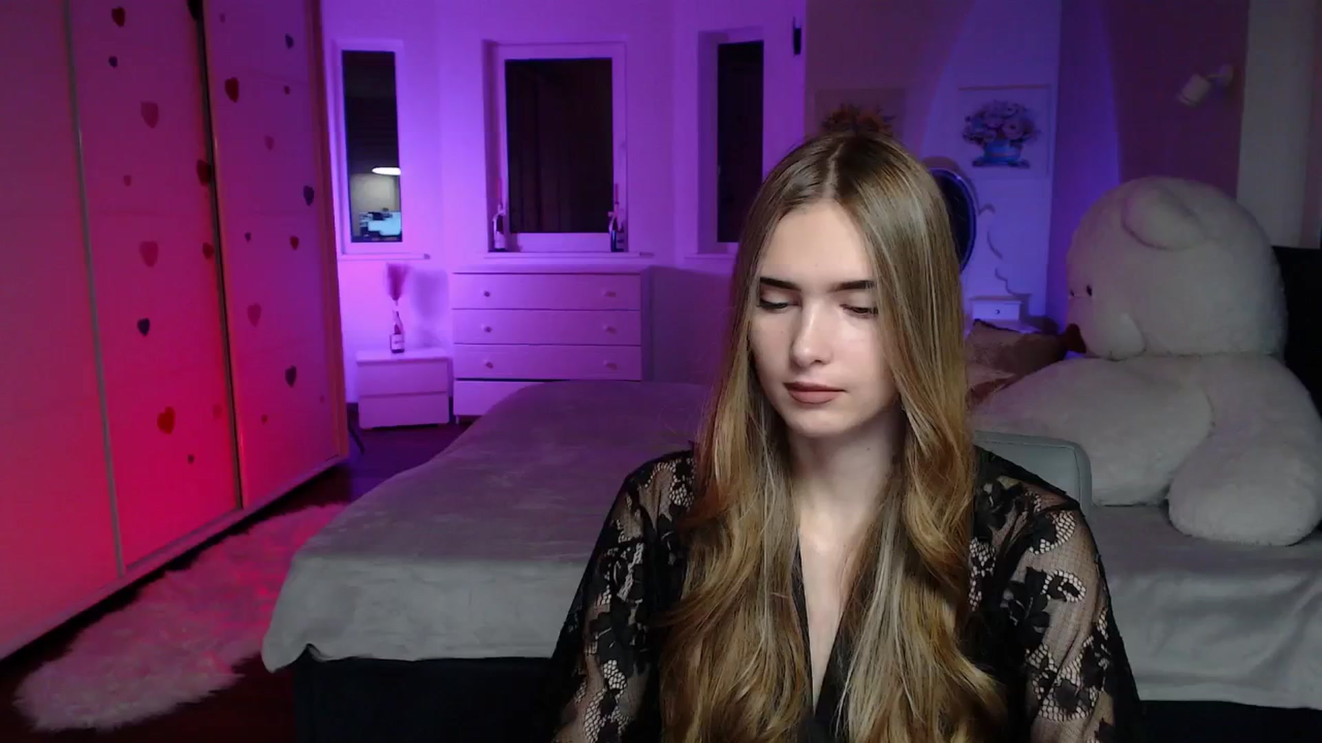 Gallery image thumbnail from Sirela's myfreecams stream on, 11/01/2025, 11:21 image 16 of 20