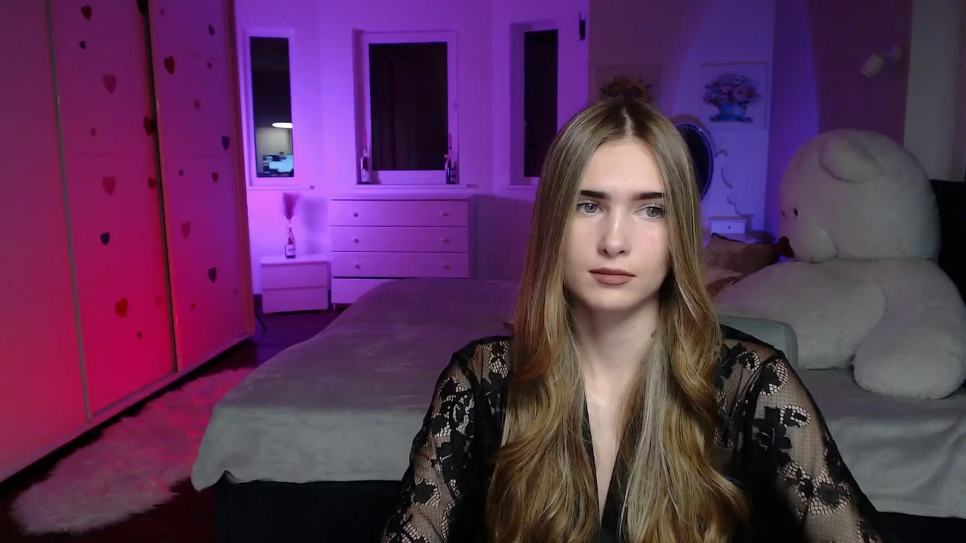 Gallery image thumbnail from Sirela's myfreecams stream on, 11/01/2025, 11:21 image 18 of 20