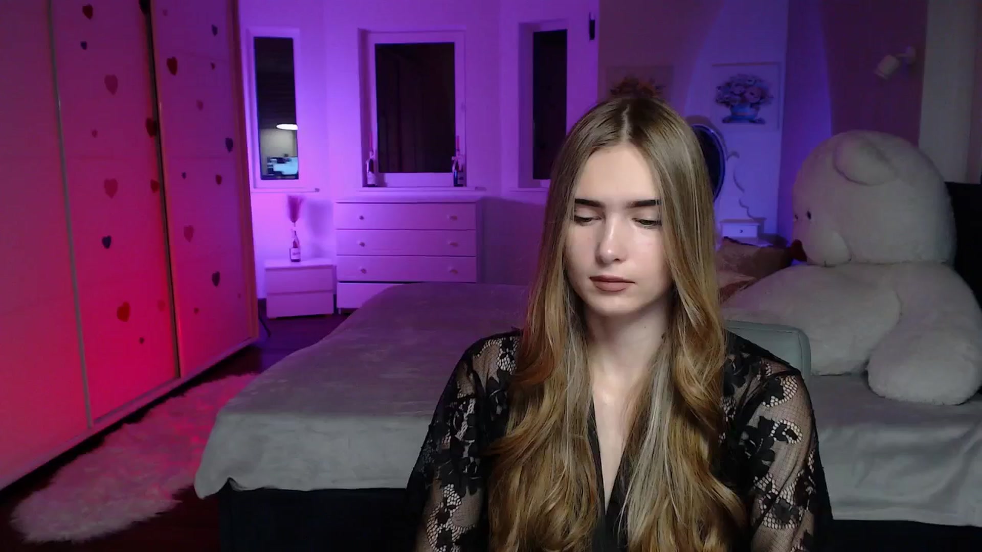 Gallery image thumbnail from Sirela's myfreecams stream on, 11/01/2025, 11:21 image 13 of 20
