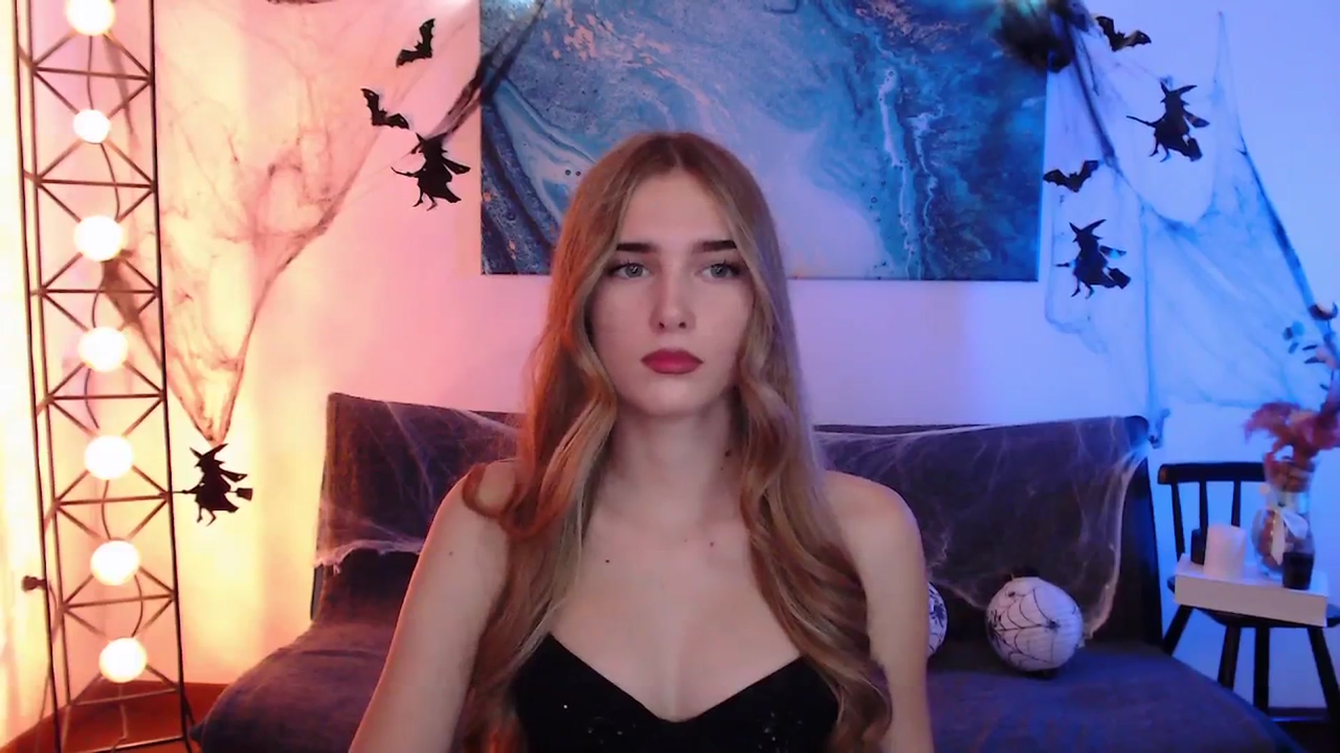 Gallery image thumbnail from Sirela's myfreecams stream on, 11/04/2025, 10:59 image 12 of 20