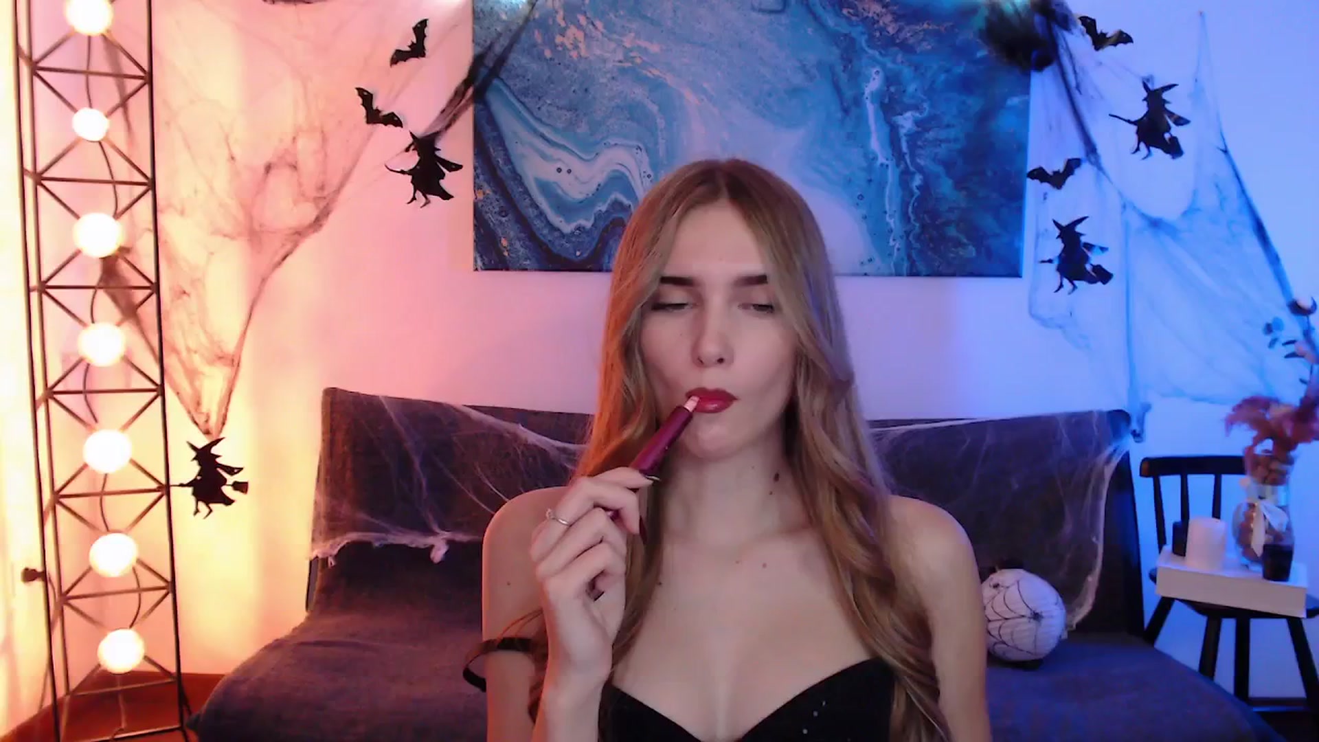 Gallery image thumbnail from Sirela's myfreecams stream on, 11/04/2025, 13:13 image 11 of 20
