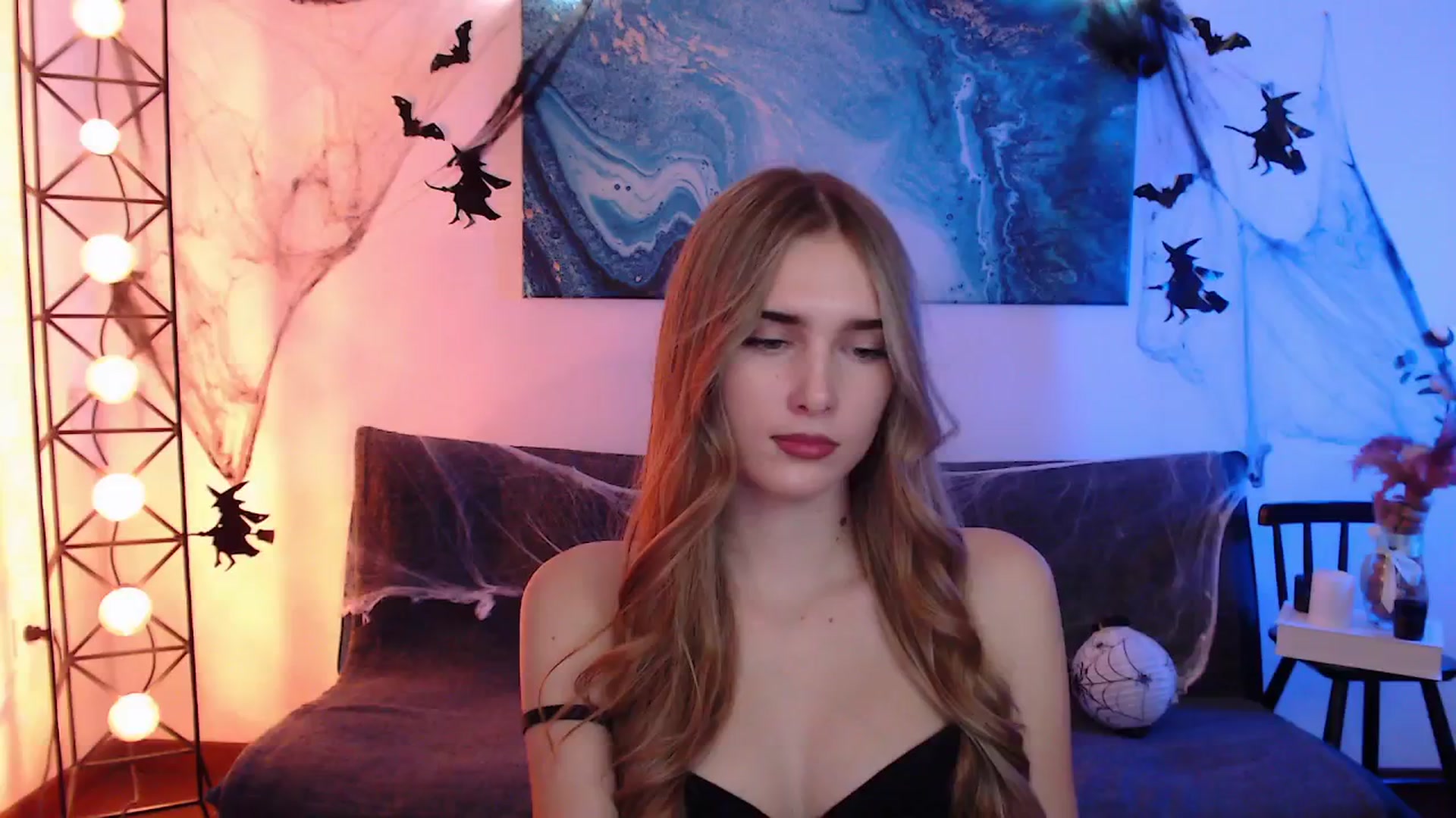 Gallery image thumbnail from Sirela's myfreecams stream on, 11/04/2025, 13:13 image 6 of 20