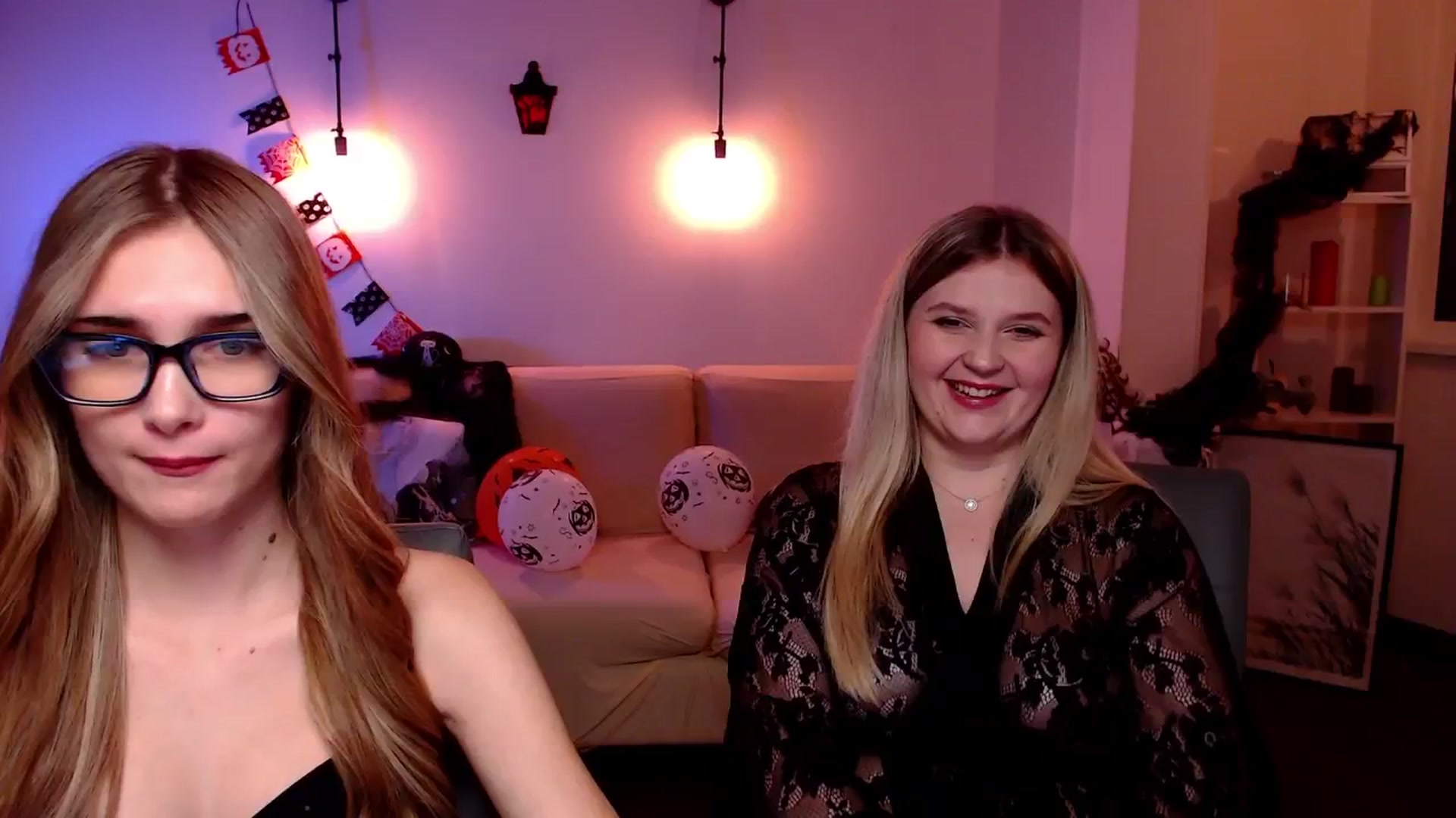 Gallery image thumbnail from Sirela's myfreecams stream on, 11/04/2025, 17:15 image 16 of 20