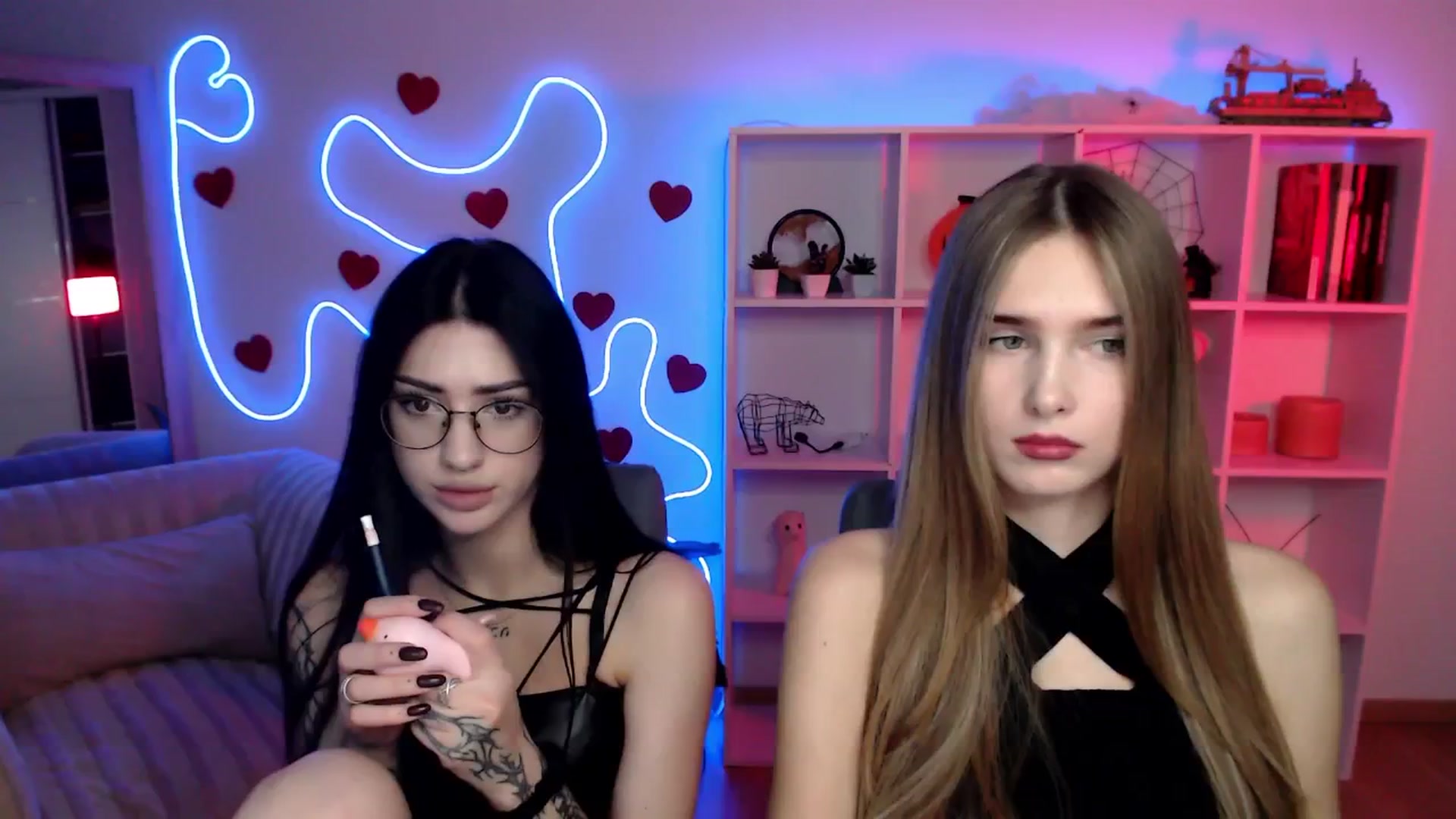 Gallery image thumbnail from Sirela's myfreecams stream on, 11/07/2025, 11:06 image 3 of 20