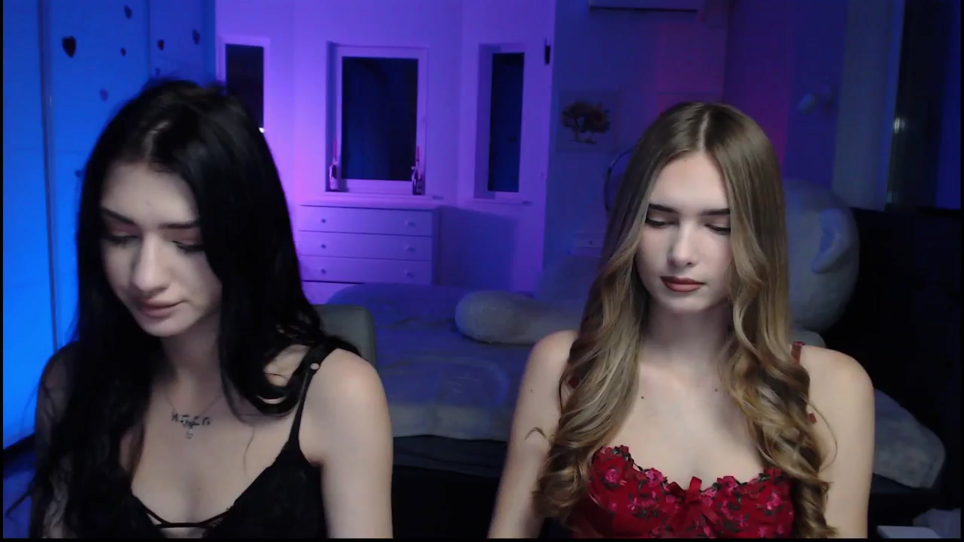 Gallery image thumbnail from Sirela's myfreecams stream on, 11/15/2025, 11:34 image 4 of 20