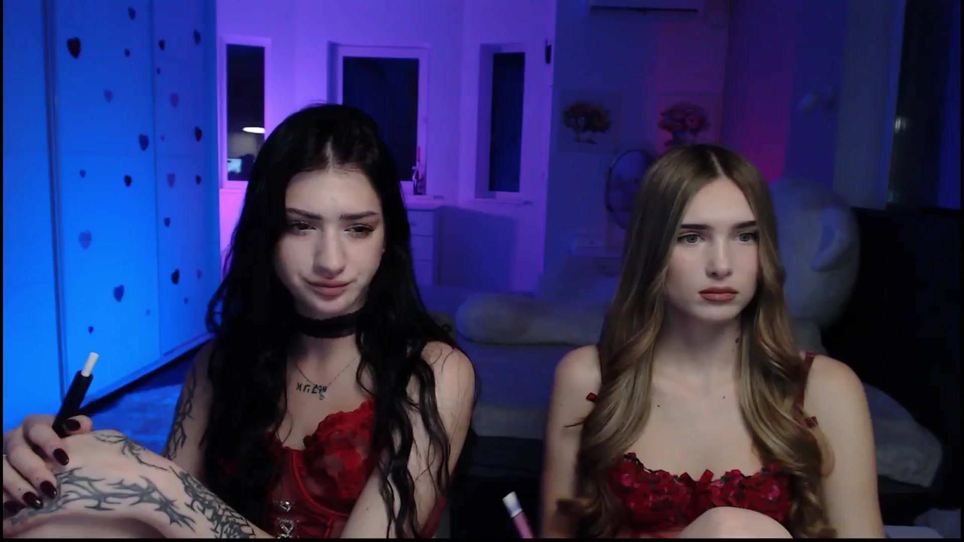 Gallery image thumbnail from Sirela's myfreecams stream on, 11/15/2025, 12:12 image 6 of 20