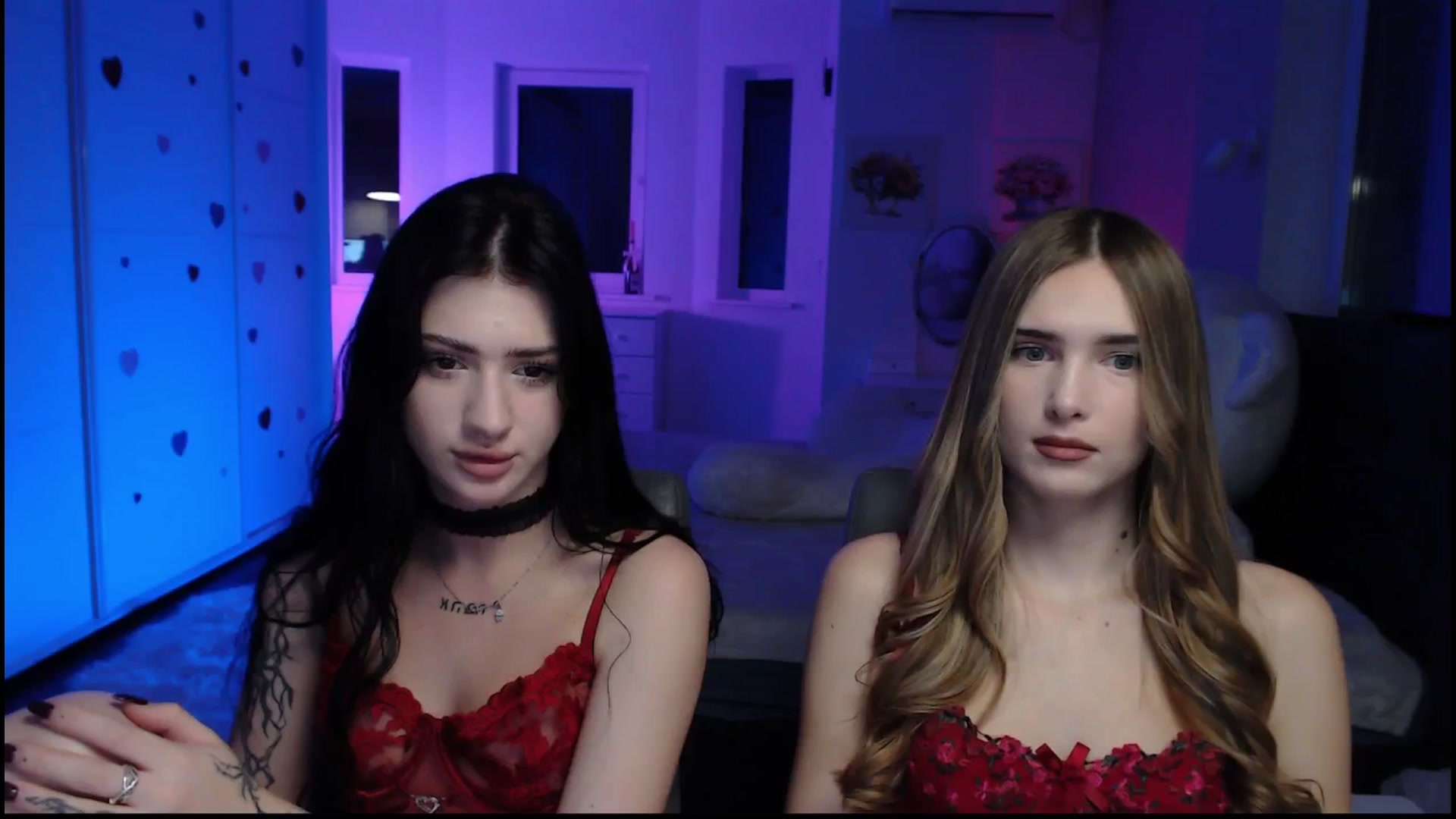Gallery image thumbnail from Sirela's myfreecams stream on, 11/15/2025, 12:12 image 14 of 20