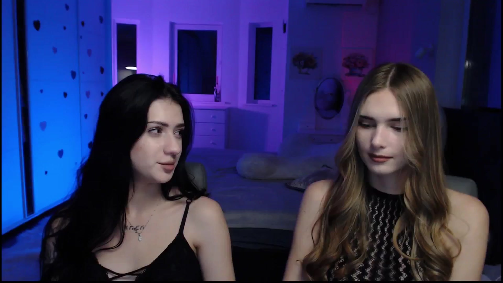 Gallery image thumbnail from Sirela's myfreecams stream on, 11/15/2025, 14:31 image 17 of 20