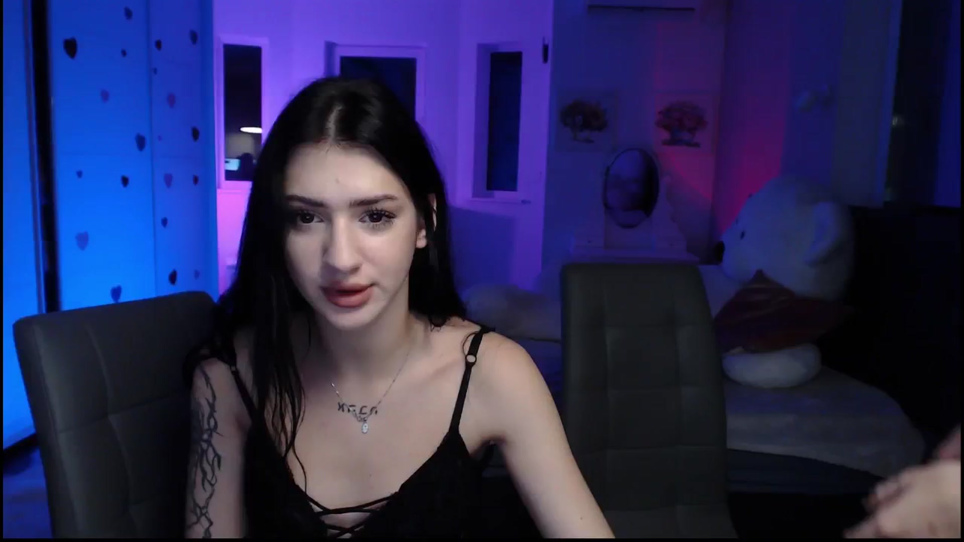 Gallery image thumbnail from Sirela's myfreecams stream on, 11/15/2025, 16:02 image 3 of 20
