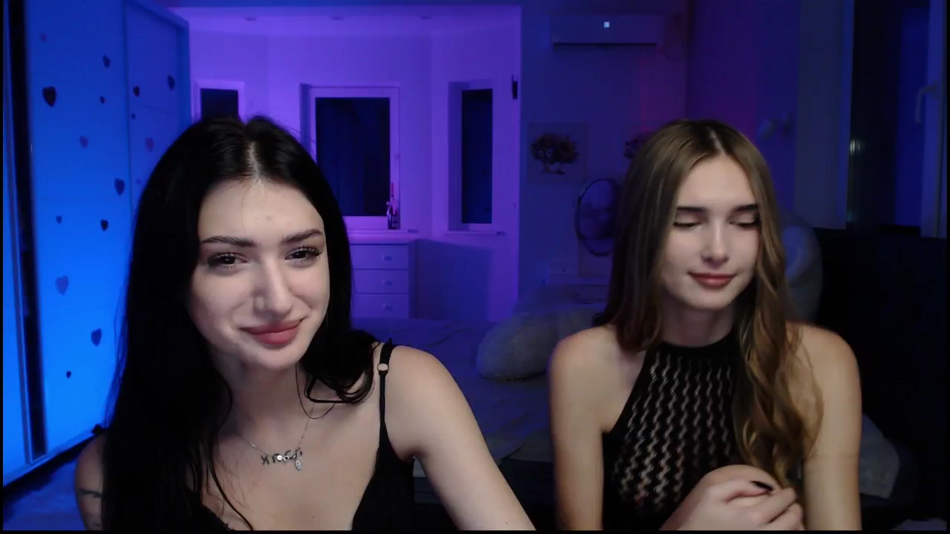 Gallery image thumbnail from Sirela's myfreecams stream on, 11/15/2025, 17:22 image 16 of 20