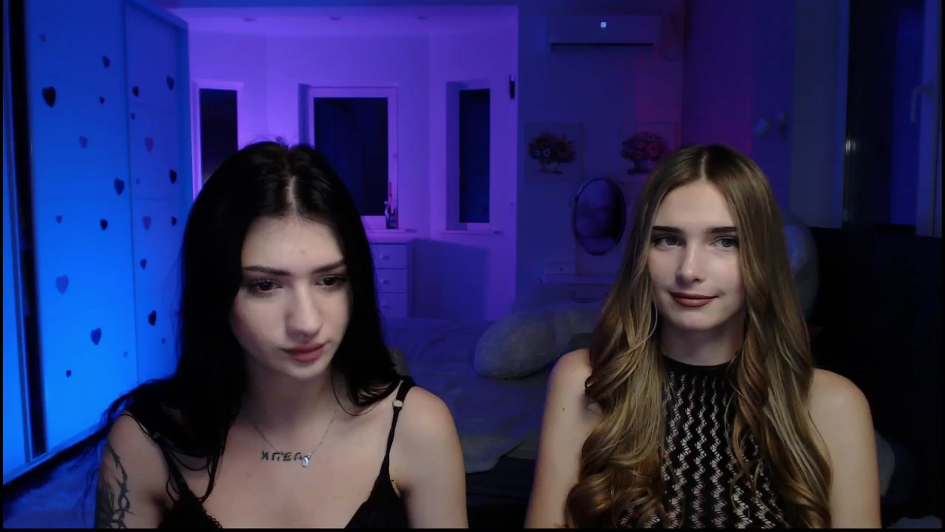 Gallery image thumbnail from Sirela's myfreecams stream on, 11/15/2025, 17:22 image 9 of 20
