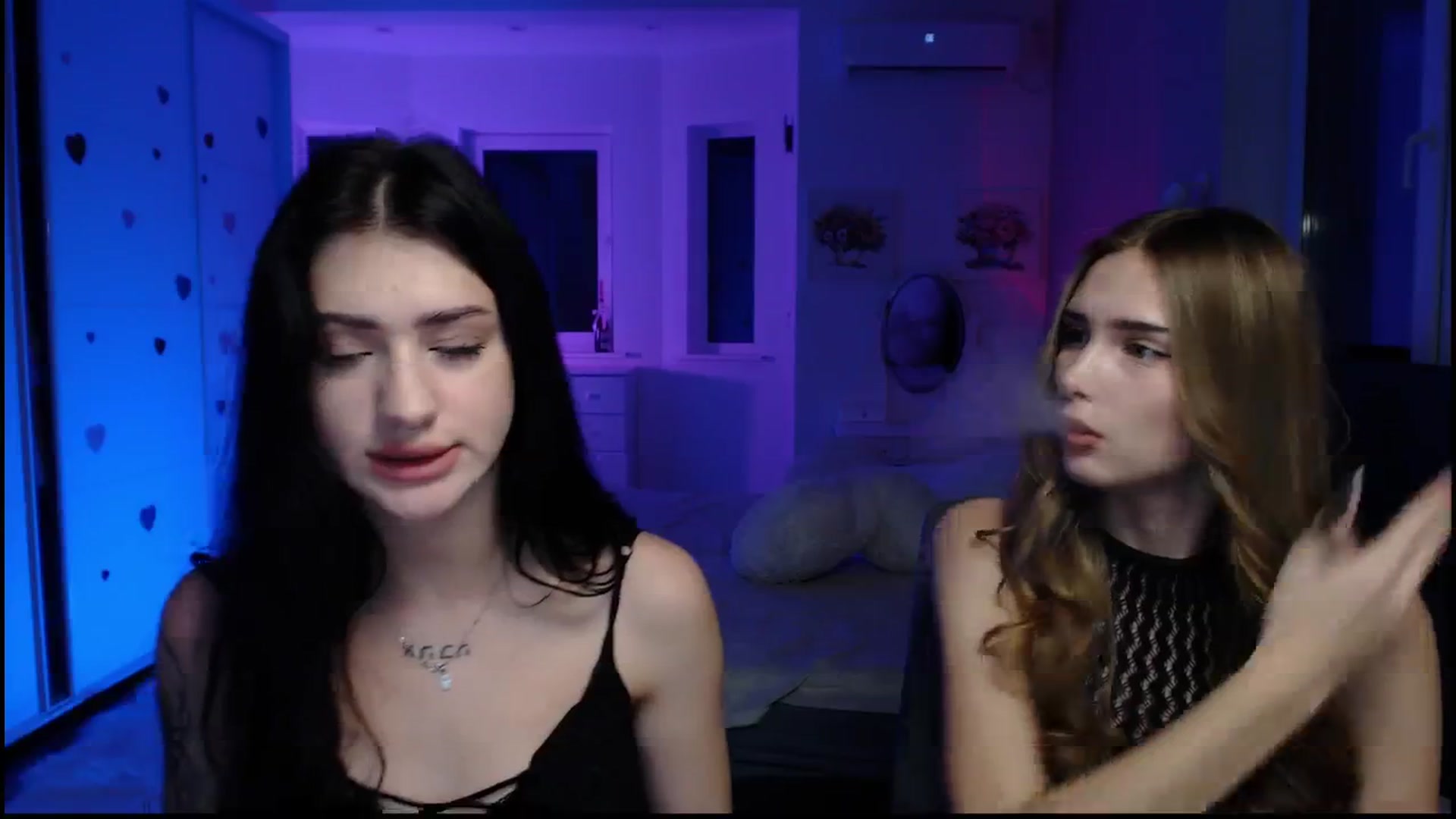 Gallery image thumbnail from Sirela's myfreecams stream on, 11/15/2025, 17:22 image 19 of 20