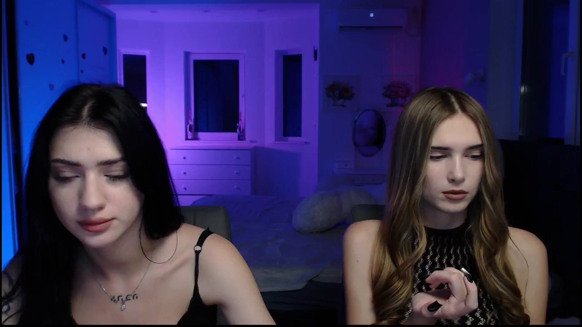 Gallery image thumbnail from Sirela's myfreecams stream on, 11/15/2025, 17:22 image 4 of 20