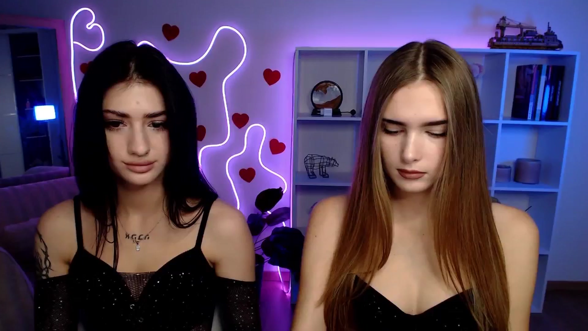 Gallery image thumbnail from Sirela's myfreecams stream on, 11/16/2025, 11:32 image 5 of 20