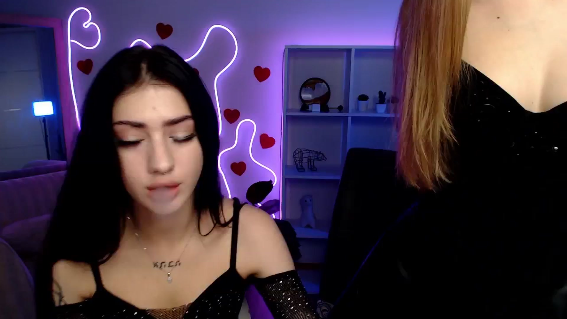 Gallery image thumbnail from Sirela's myfreecams stream on, 11/16/2025, 11:32 image 17 of 20