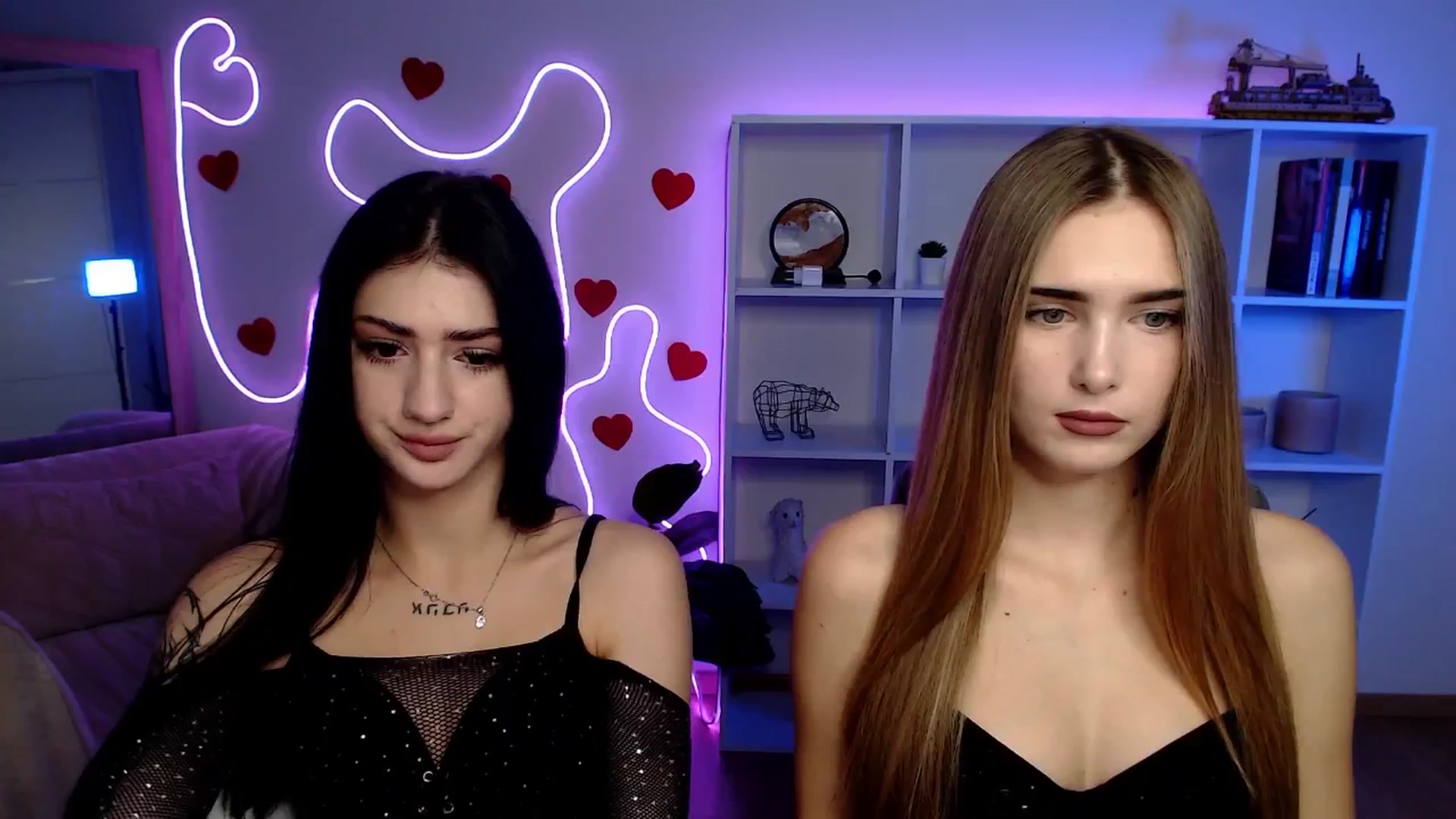 Gallery image thumbnail from Sirela's myfreecams stream on, 11/16/2025, 12:48 image 3 of 20