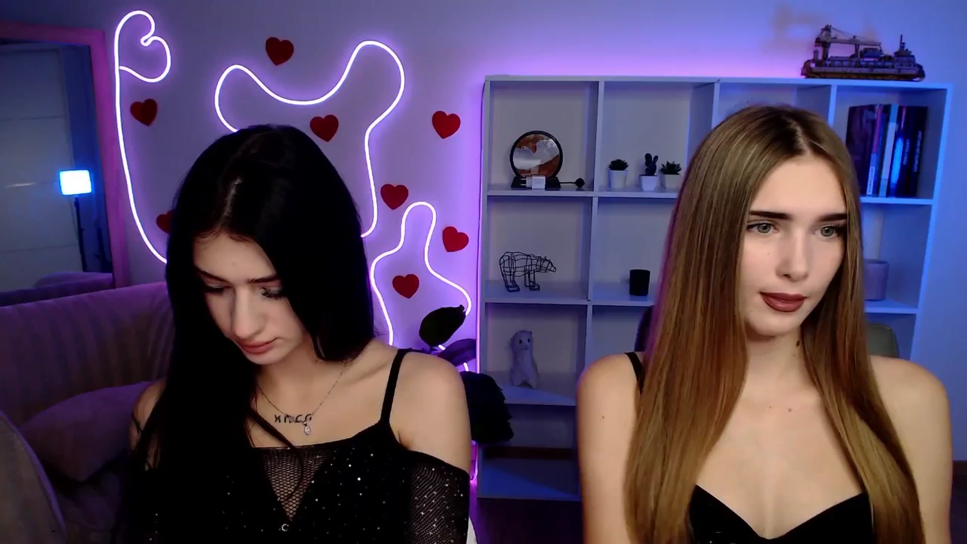Gallery image thumbnail from Sirela's myfreecams stream on, 11/16/2025, 14:26 image 3 of 20